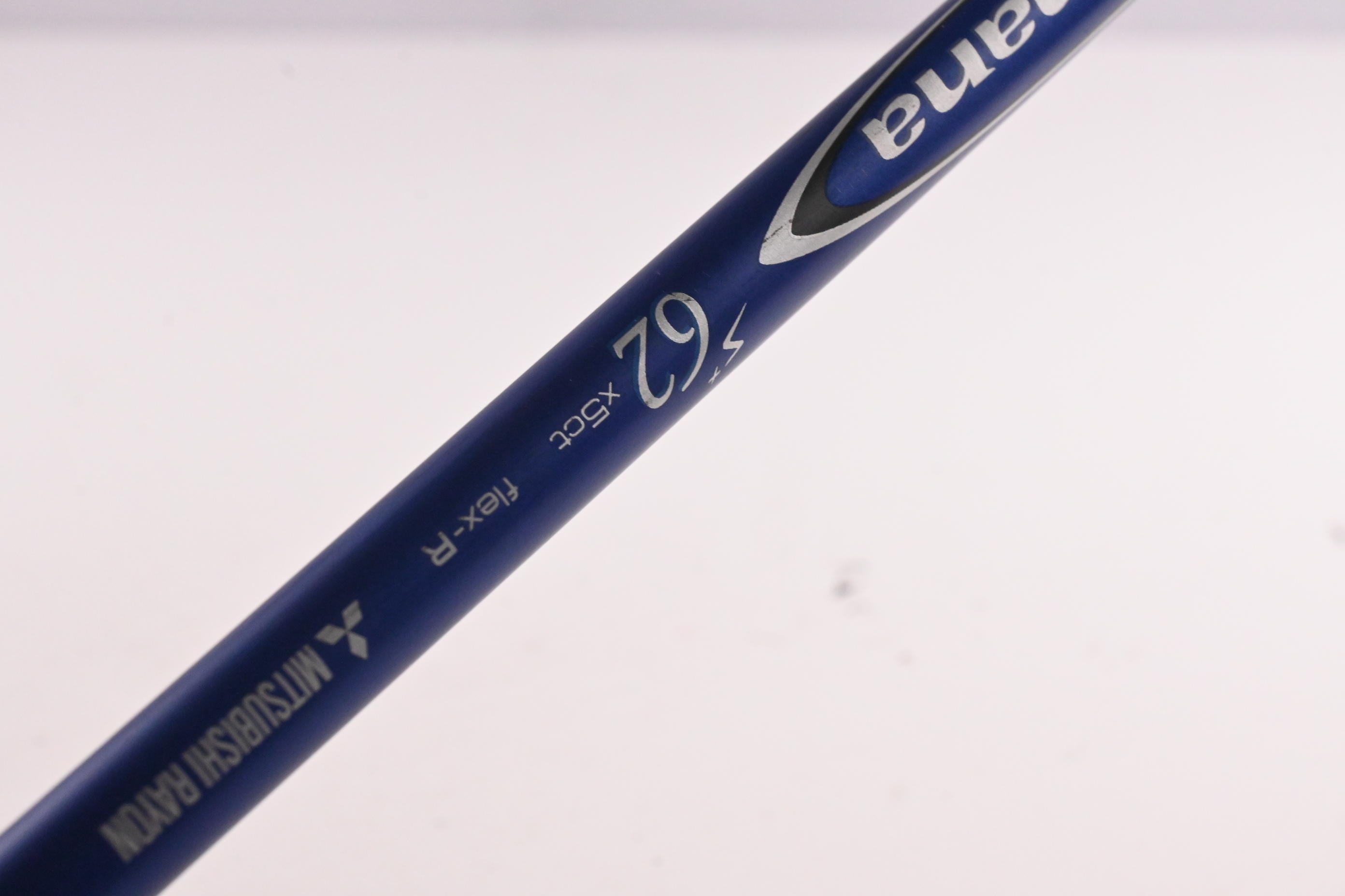 Titleist 913 D2 Driver / 10.5 / Regular Flex Diamana S+ Blue 62 Shaft