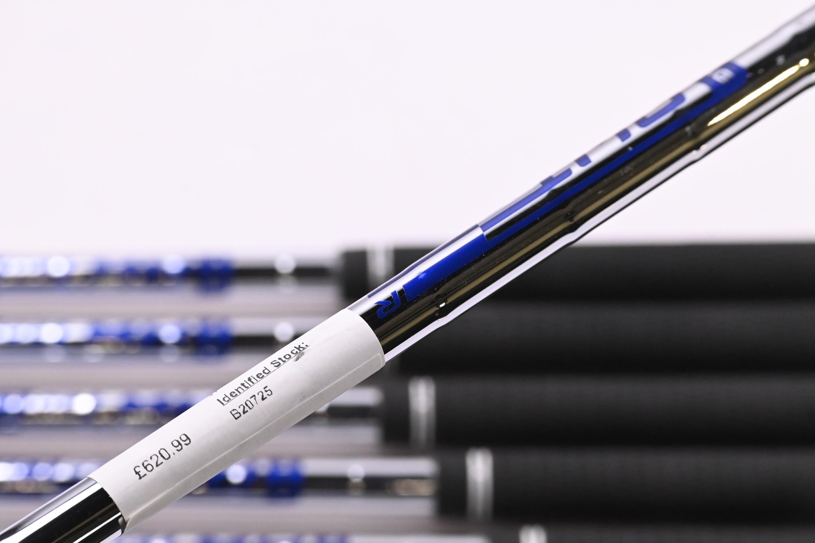 Ping i525 Irons / 5-PW+GW / Black Dot / Regular Flex Ping AWT 2.0 Lite Shafts