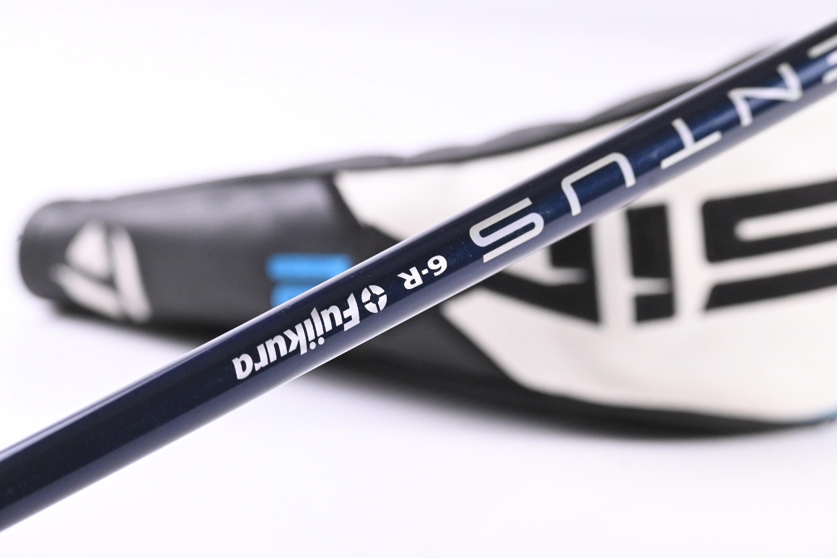 Left Hand Taylormade SIM2 Max #4 Hybrid / 22 Degree / Regular Flex Ventus Blue 6