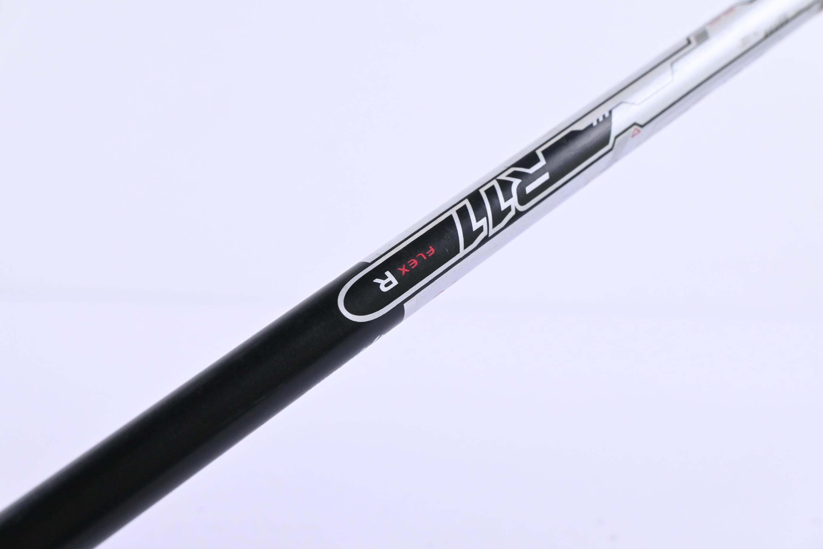 Left Hand Taylormade R11 #3 Wood / 15.5 Degree / Regular Flex Fujikura Blur 70