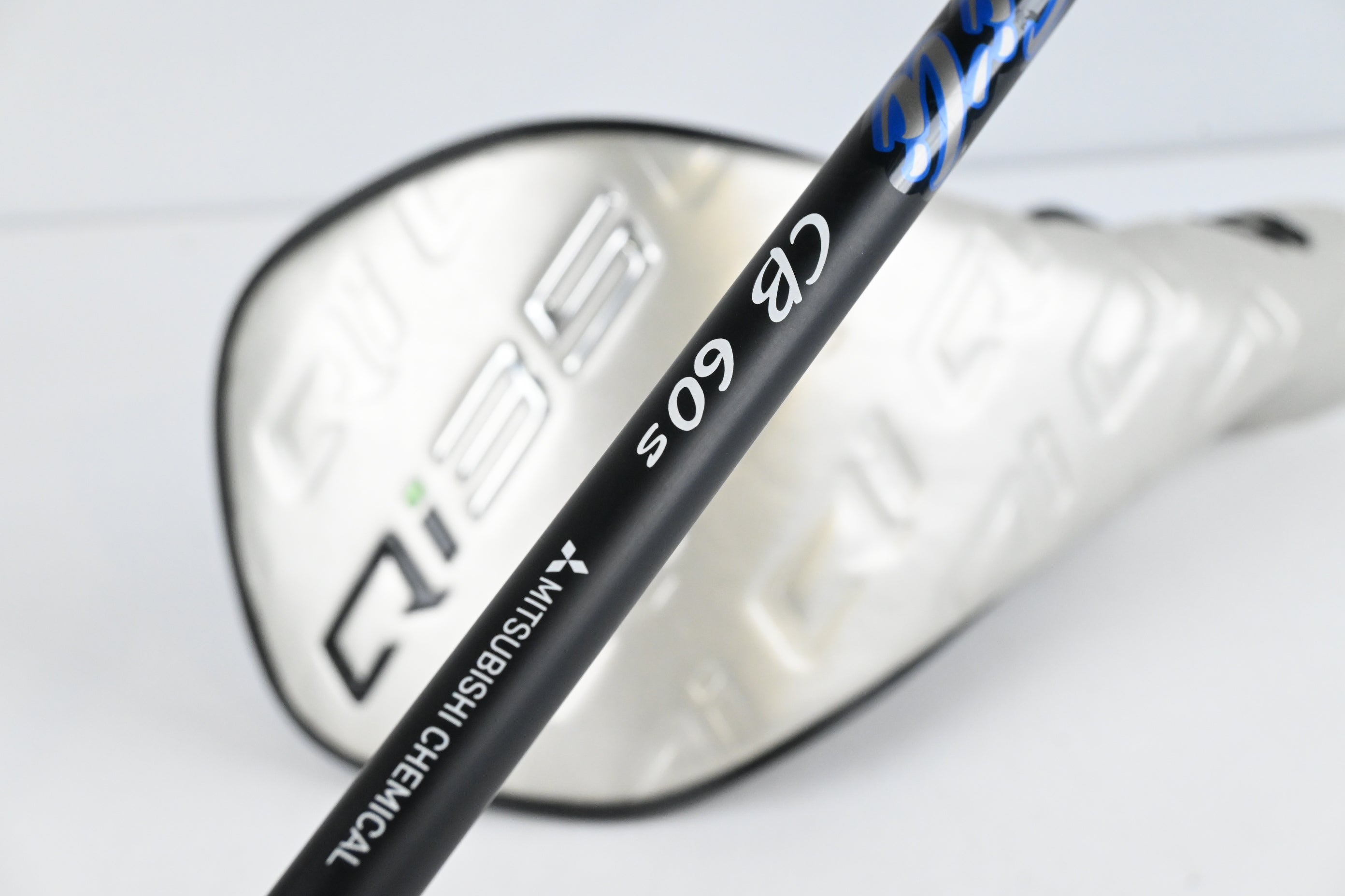 Taylormade Qi35 LS Driver / 9 Degree / Stiff Flex Kai'li Dark Waves CB Blue 60