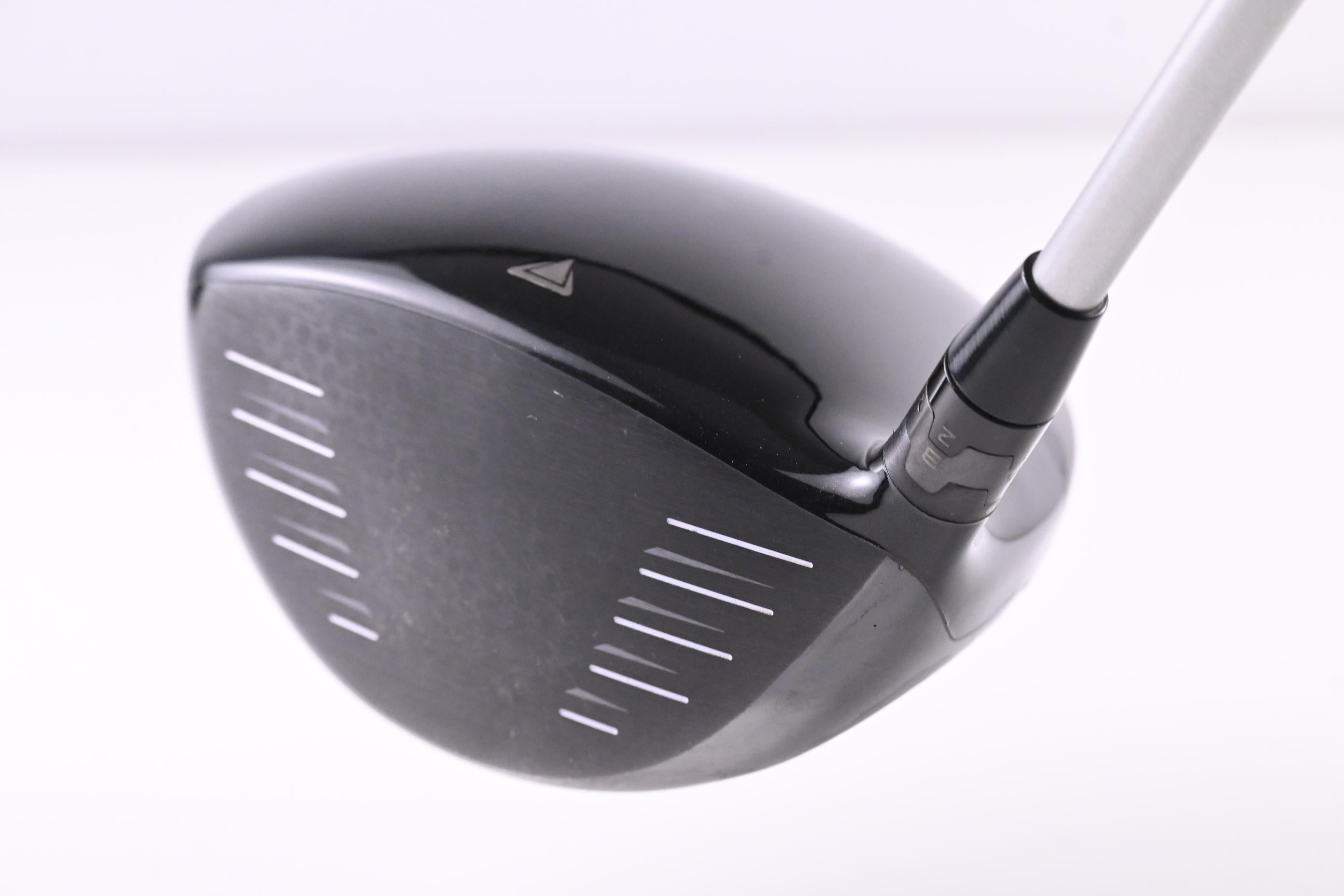 Titleist 915 D3 Driver / 9.5 Degree / Stiff Flex Diamana S+ 60 Shaft