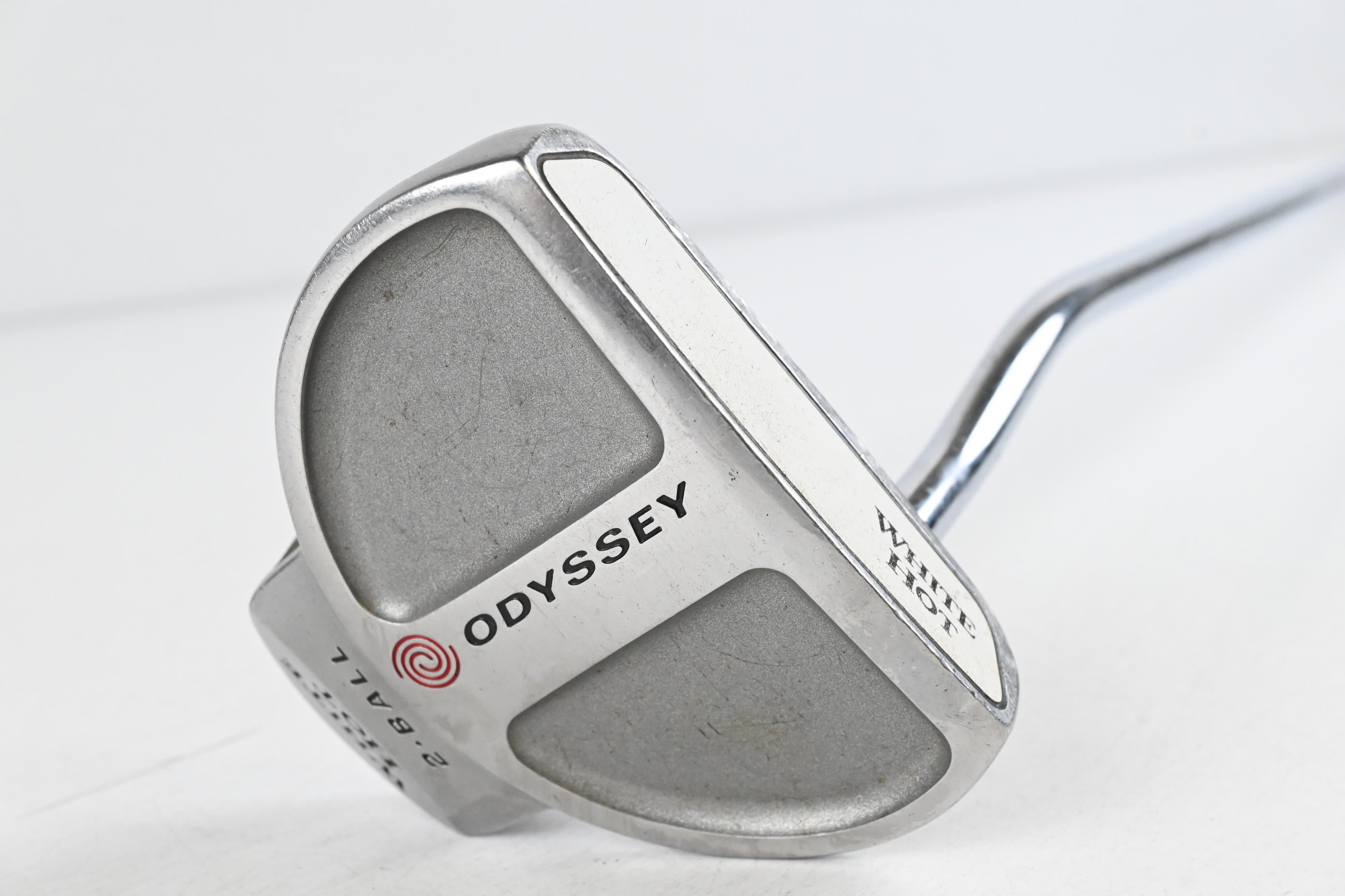 Odyssey White Hot 2-Ball Putter / 32 Inch