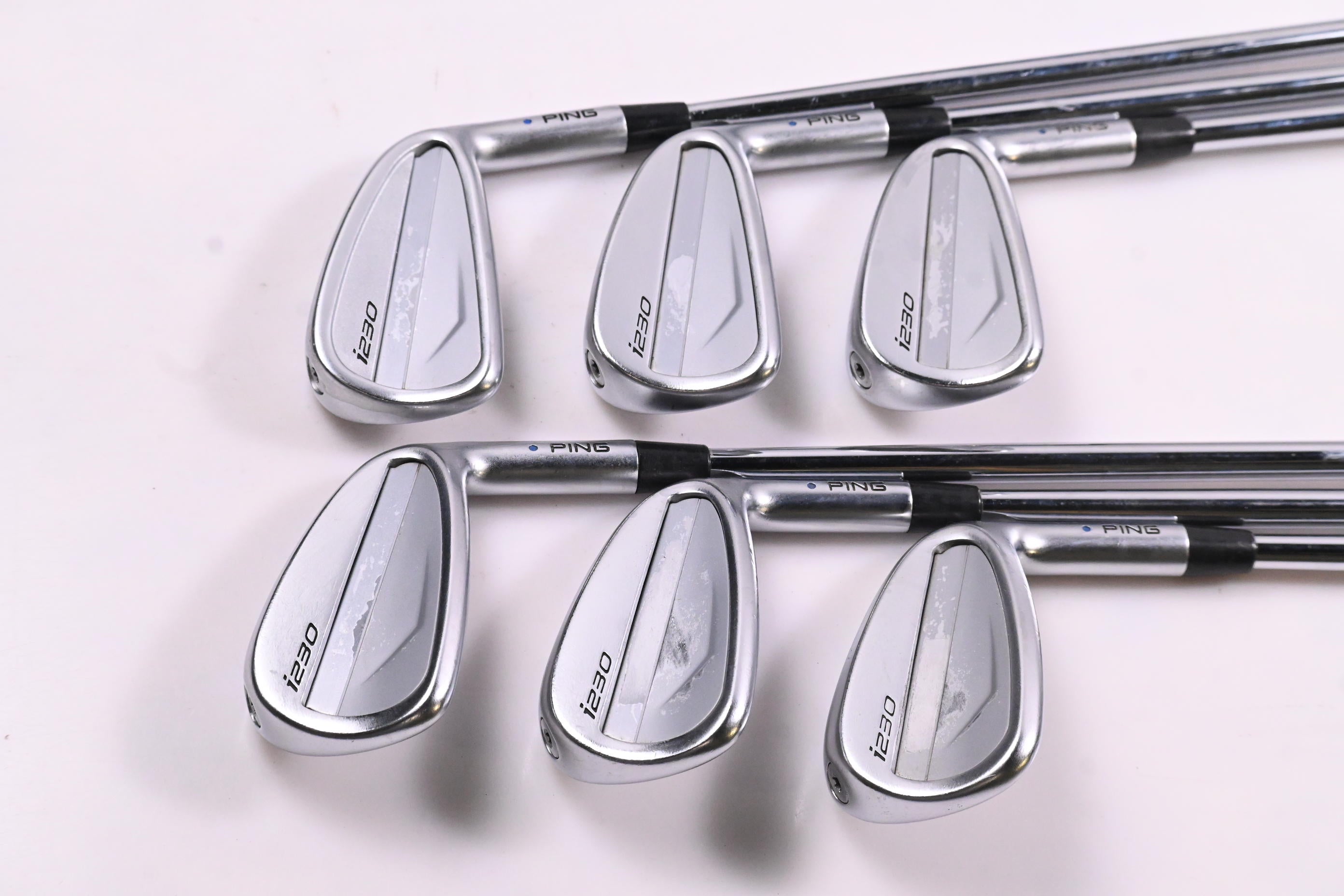 Ping i230 Irons / 5-PW / Blue Dot / Stiff flex Dynamic Gold 105 Shafts