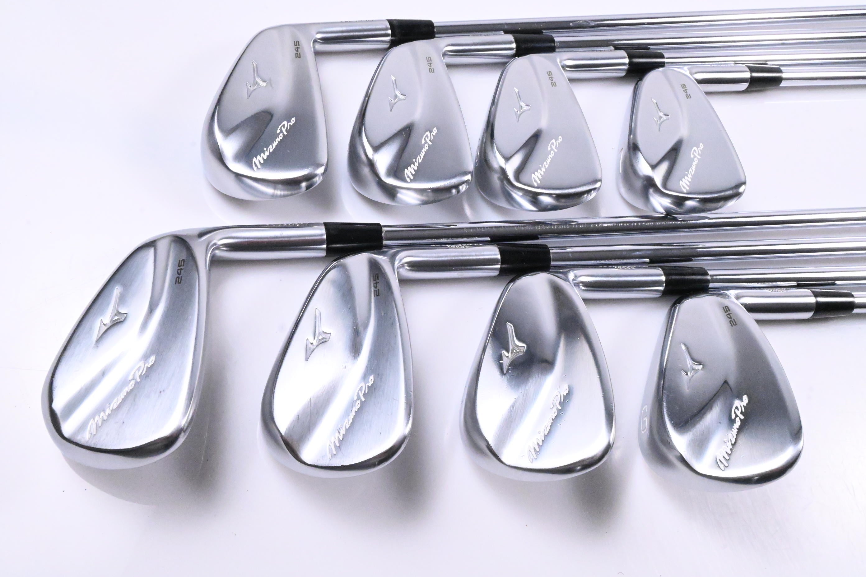 Mizuno Pro 245 Irons / 4-PW+GW / Regular Flex Dynamic Gold 95 R300 Shafts
