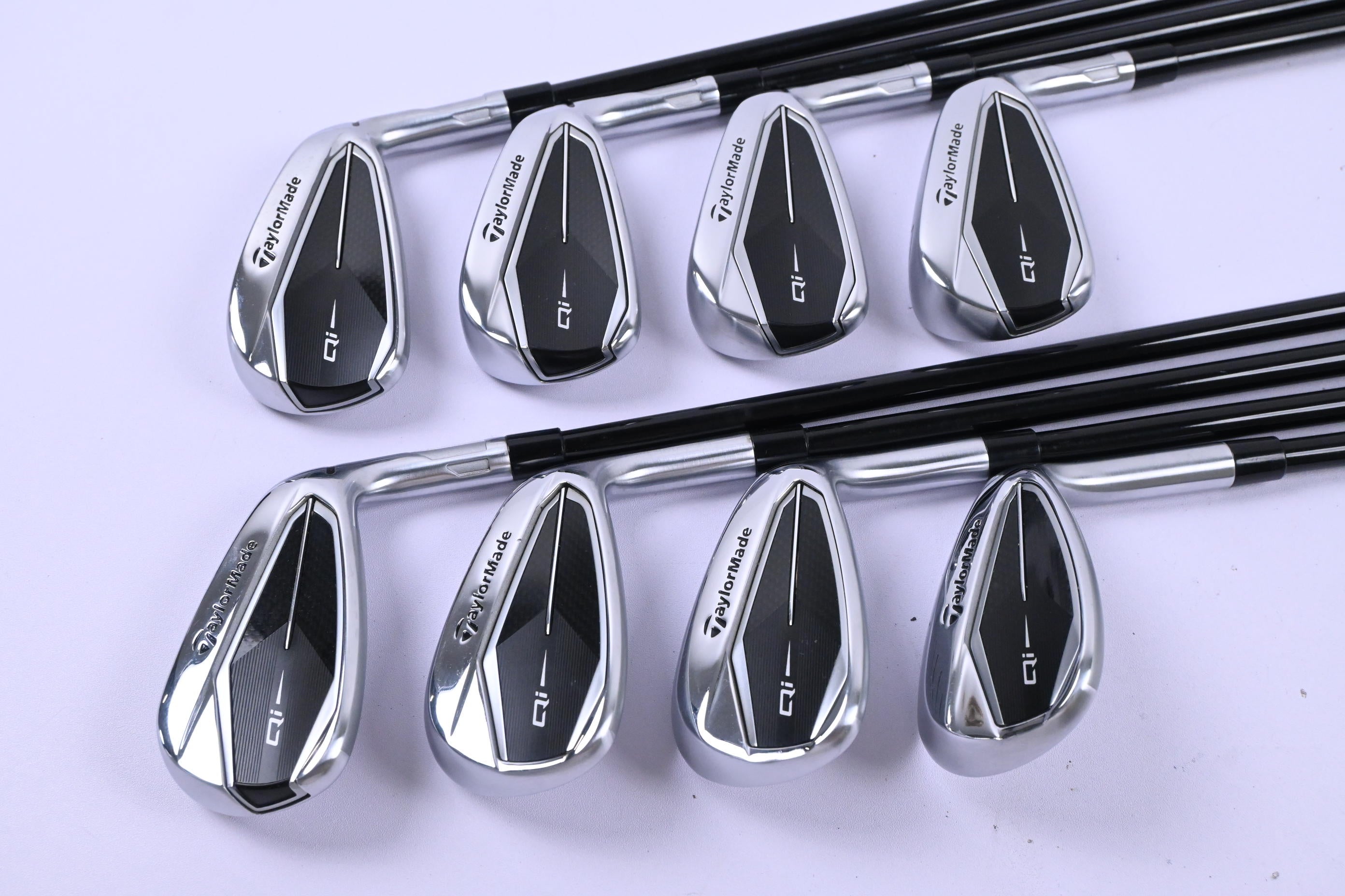 Taylormade Qi Irons / 4-PW+SW / Regular Flex Ventus TR Blue 6 Shafts