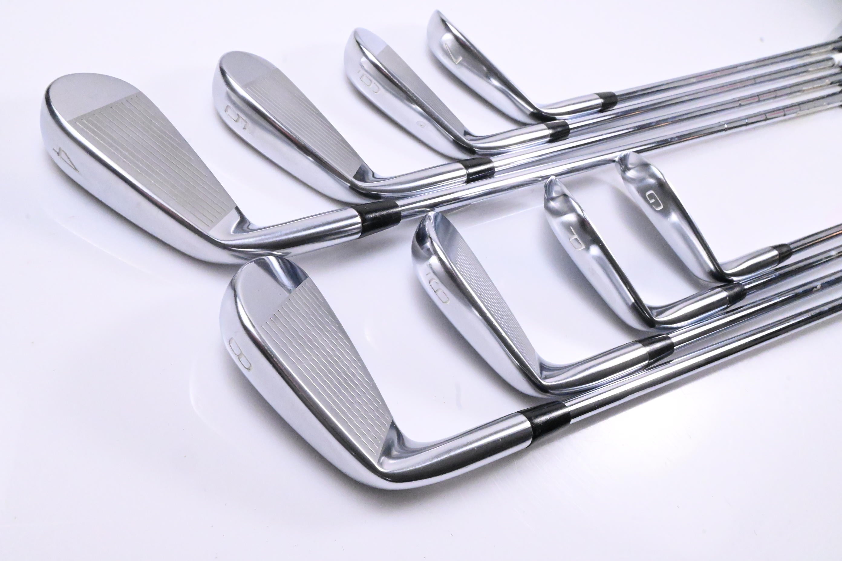 Mizuno Pro 245 Irons / 4-PW+GW / Regular Flex Dynamic Gold 95 R300 Shafts