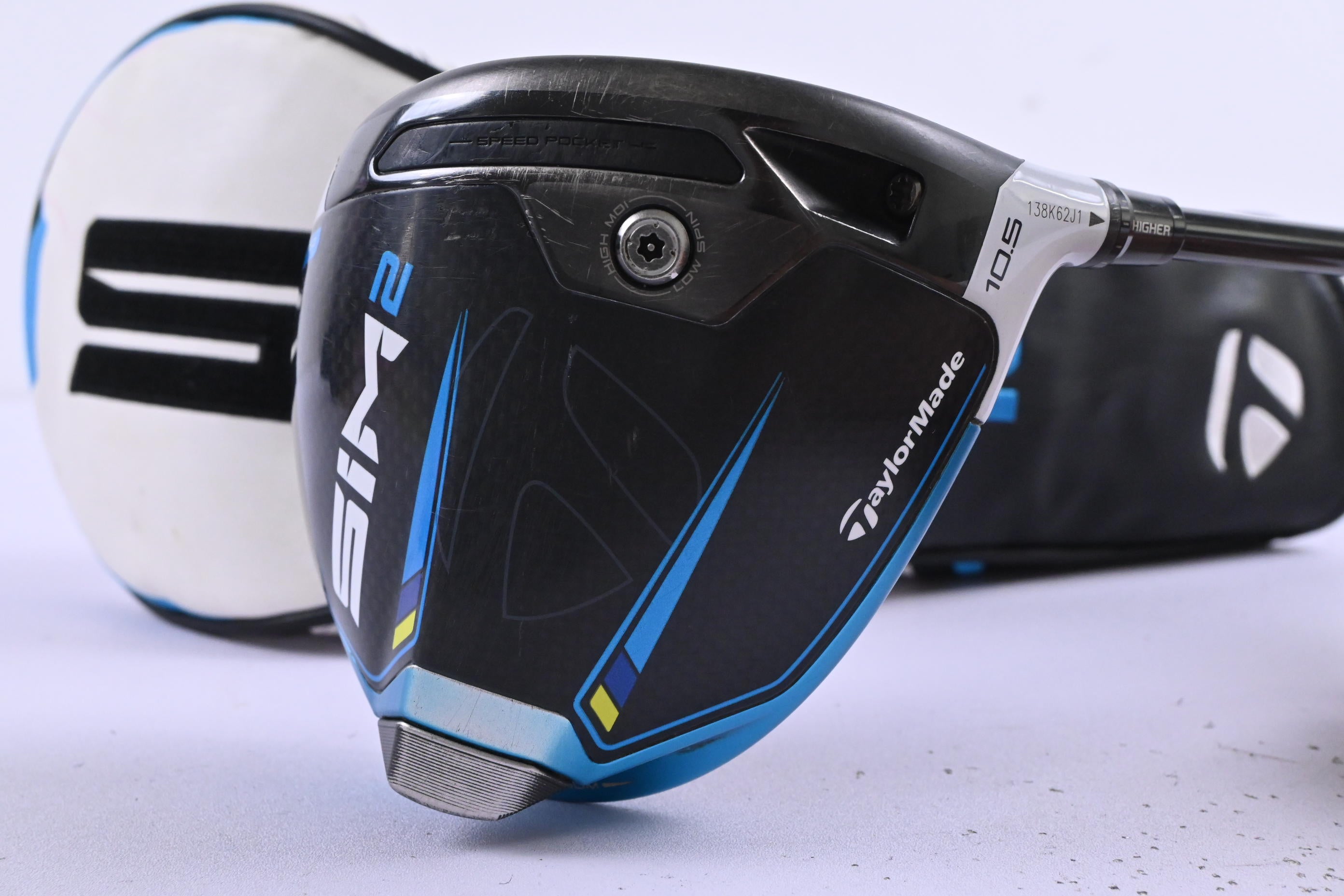 Taylormade SIM2 Driver / 10.5 Degree / Stiff Flex Tensei AV Raw Blue 60 Shaft
