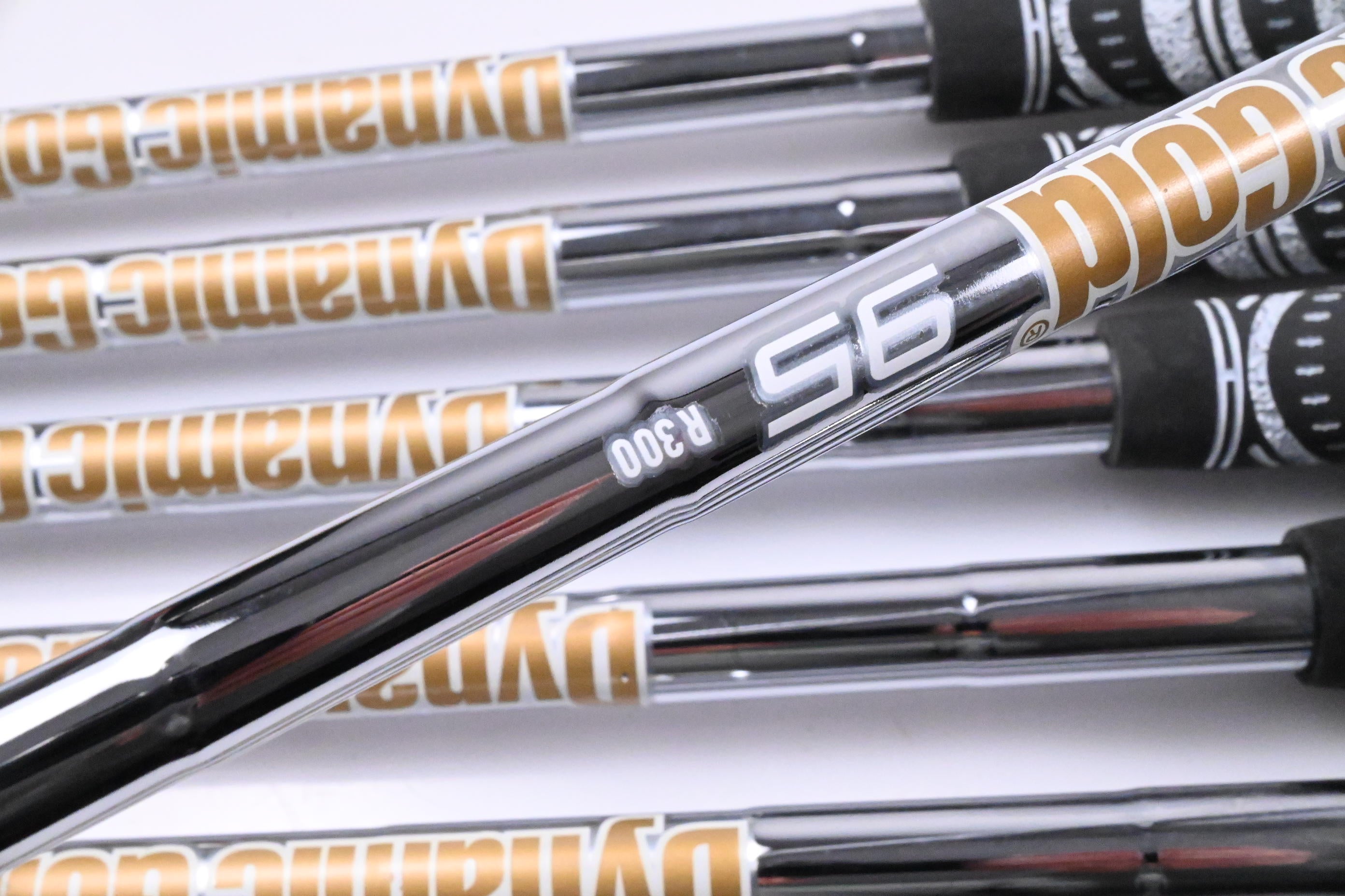 Mizuno Pro 245 Irons / 4-PW+GW / Regular Flex Dynamic Gold 95 R300 Shafts