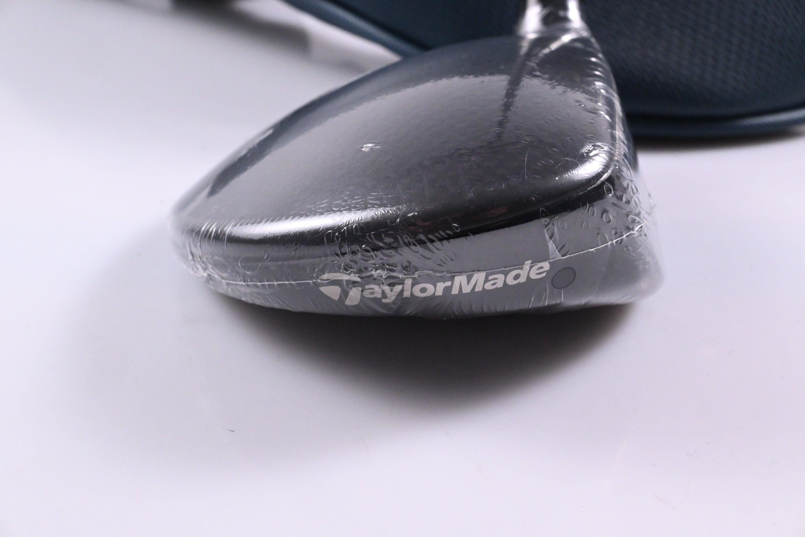 Taylormade Qi4D #5 Wood / 18 Degree / Stiff Flex REAX Blue 65 Shaft
