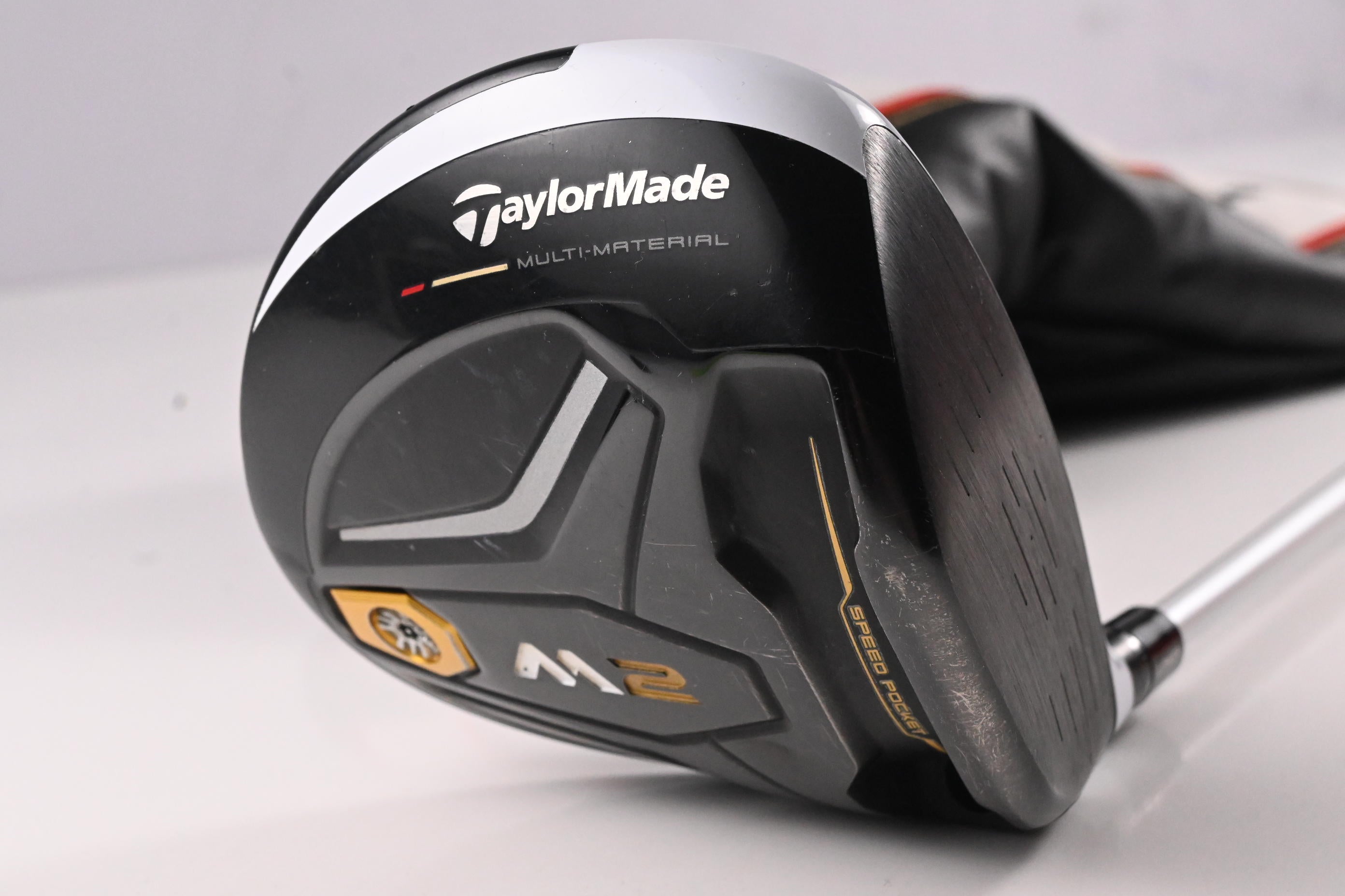 Taylormade M2 2016 Driver / 10.5 Degree / X-Flex Aldila Rogue White 70 Shaft