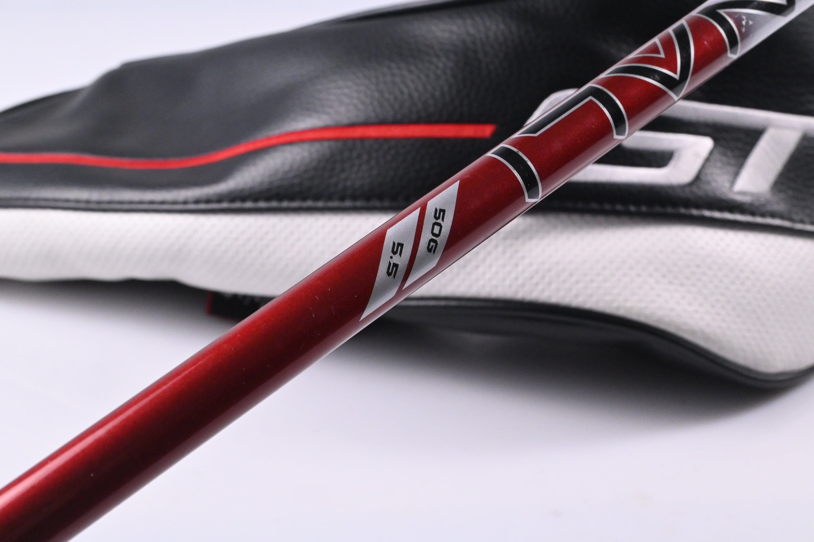 Titleist GT3 Driver / 10 Degree / Regular Flex Denali Red 50 Shaft