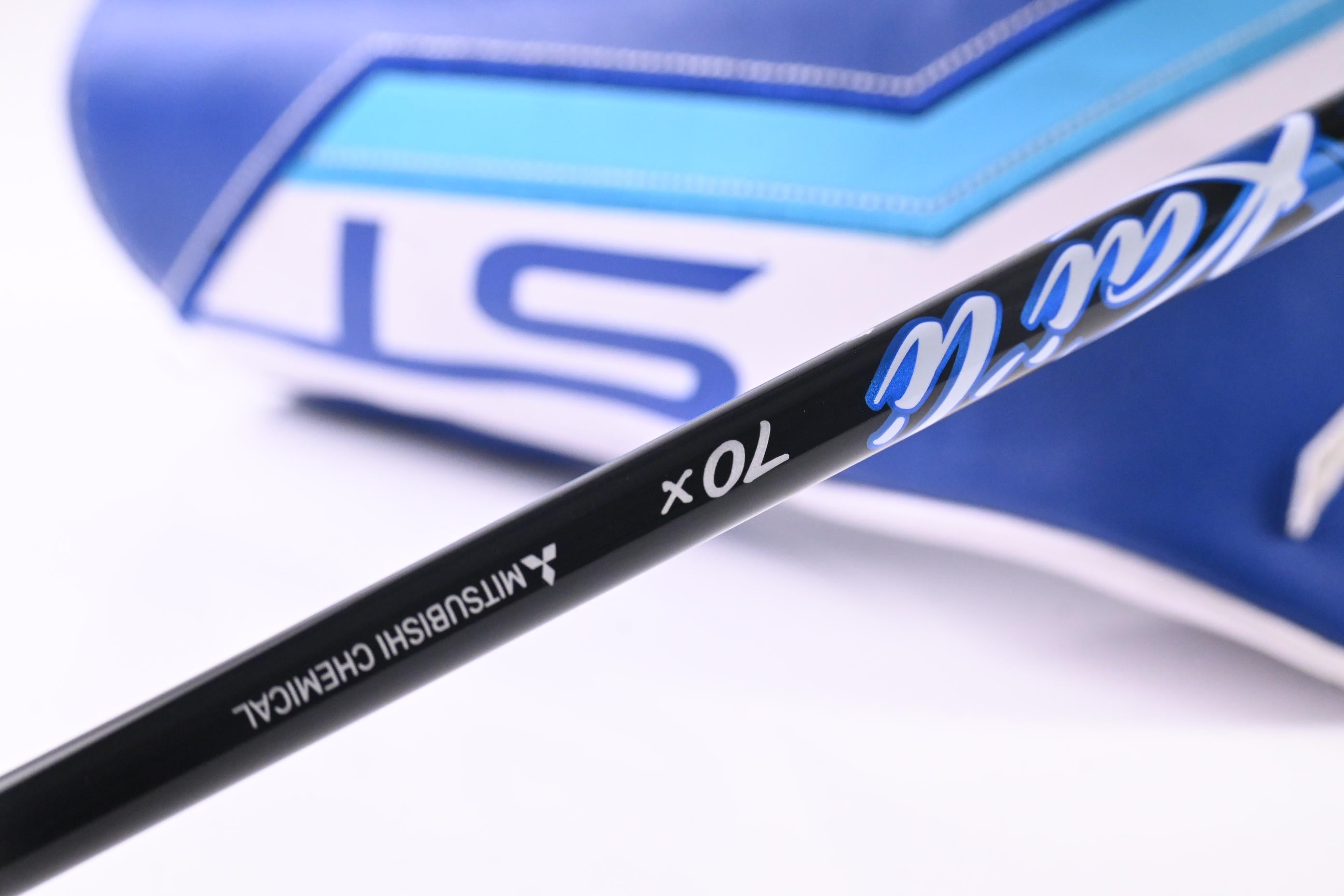 Mizuno ST-Max 230 #5 Wood / 18 Degree / X-Flex Kai'Li Blue 70 Shaft