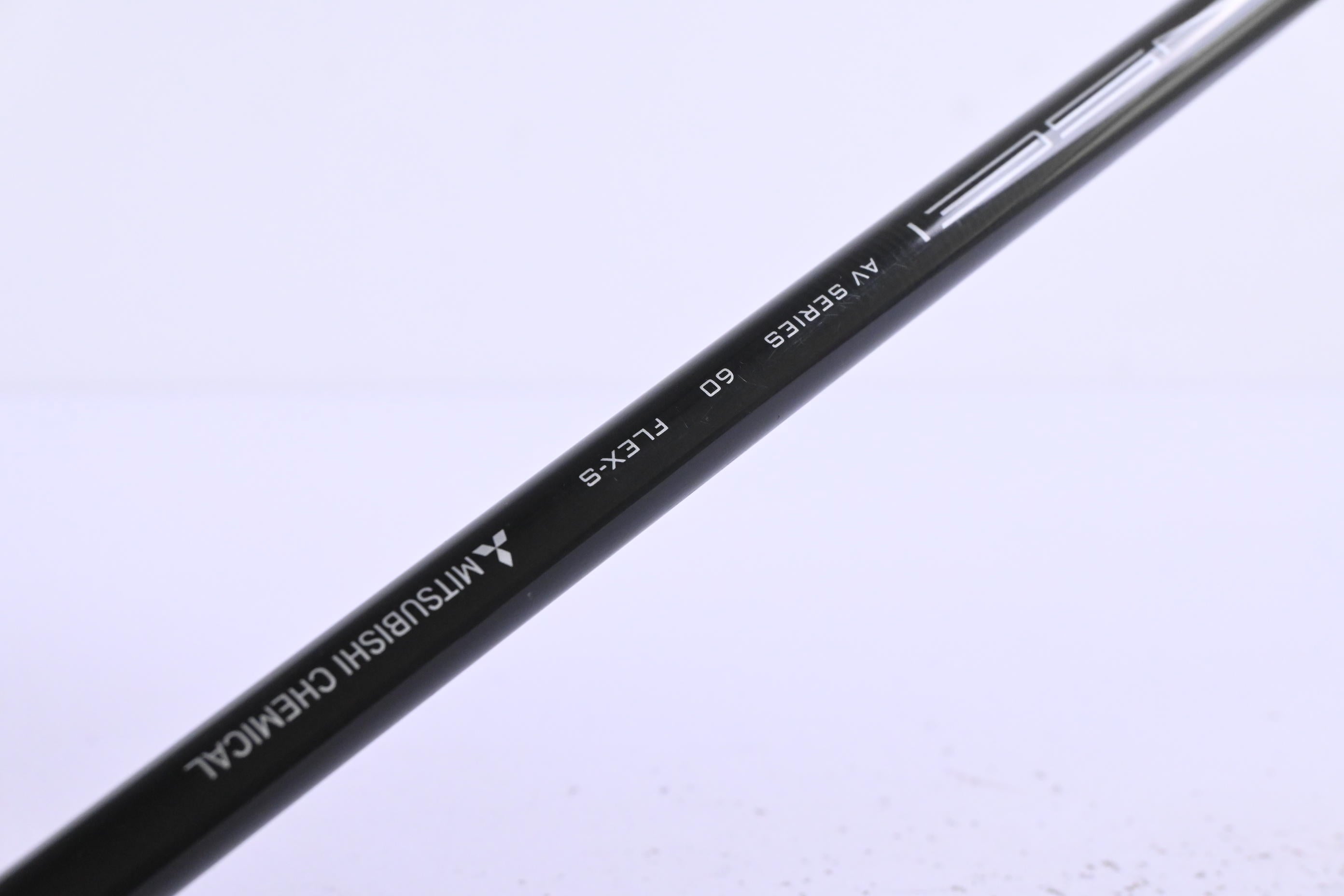 Taylormade SIM2 Driver / 10.5 Degree / Stiff Flex Tensei AV Raw Blue 60 Shaft