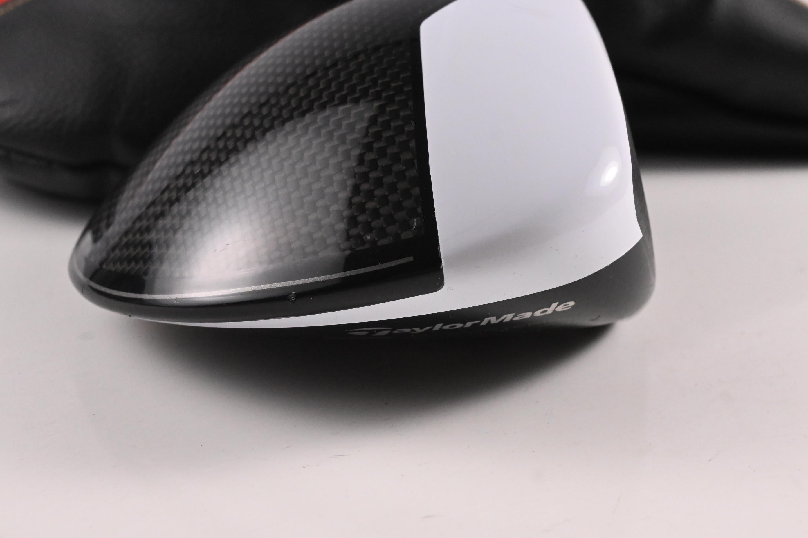 Taylormade M2 2016 Driver / 10.5 Degree / X-Flex Aldila Rogue White 70 Shaft