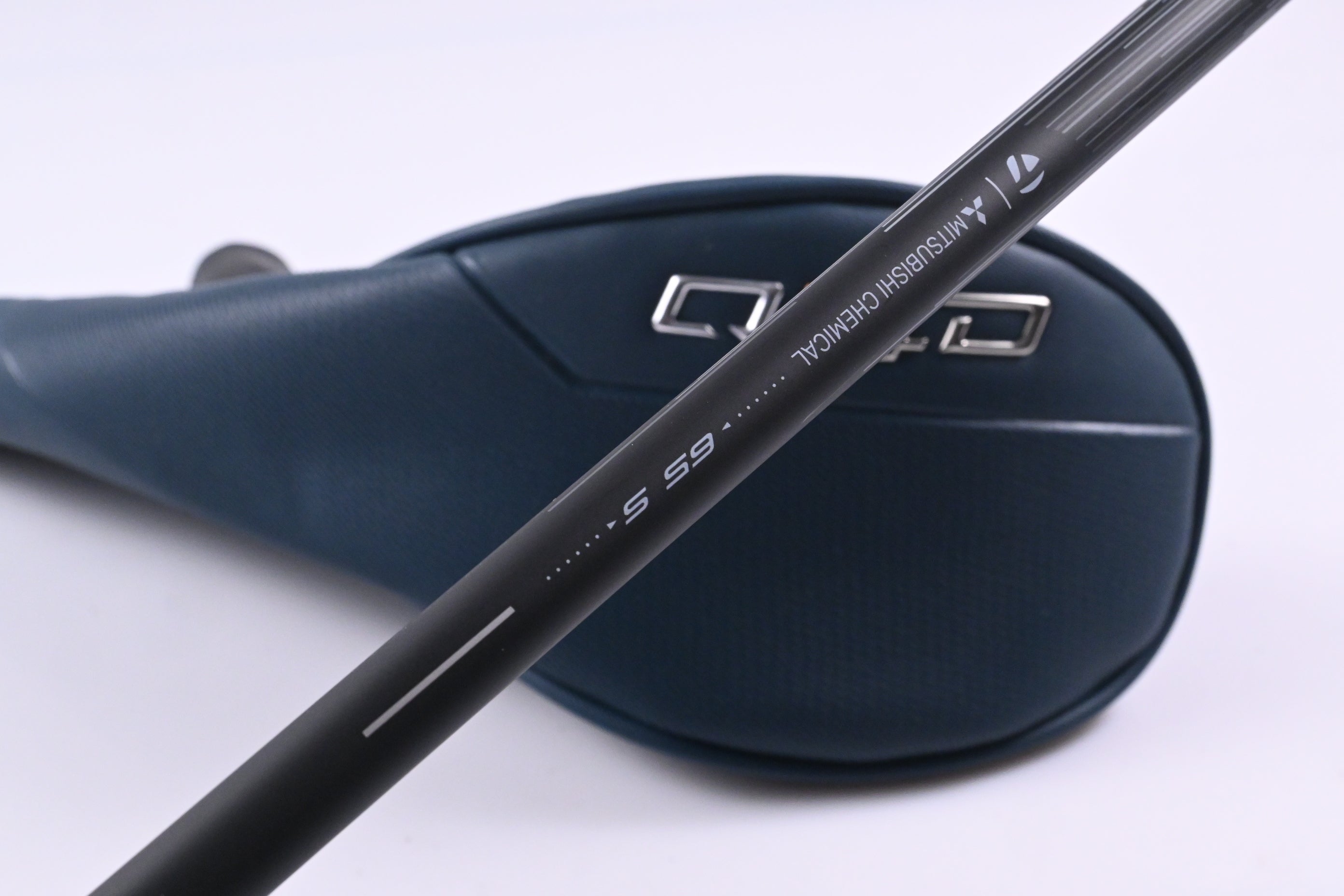 Taylormade Qi4D #5 Wood / 18 Degree / Stiff Flex REAX Blue 65 Shaft