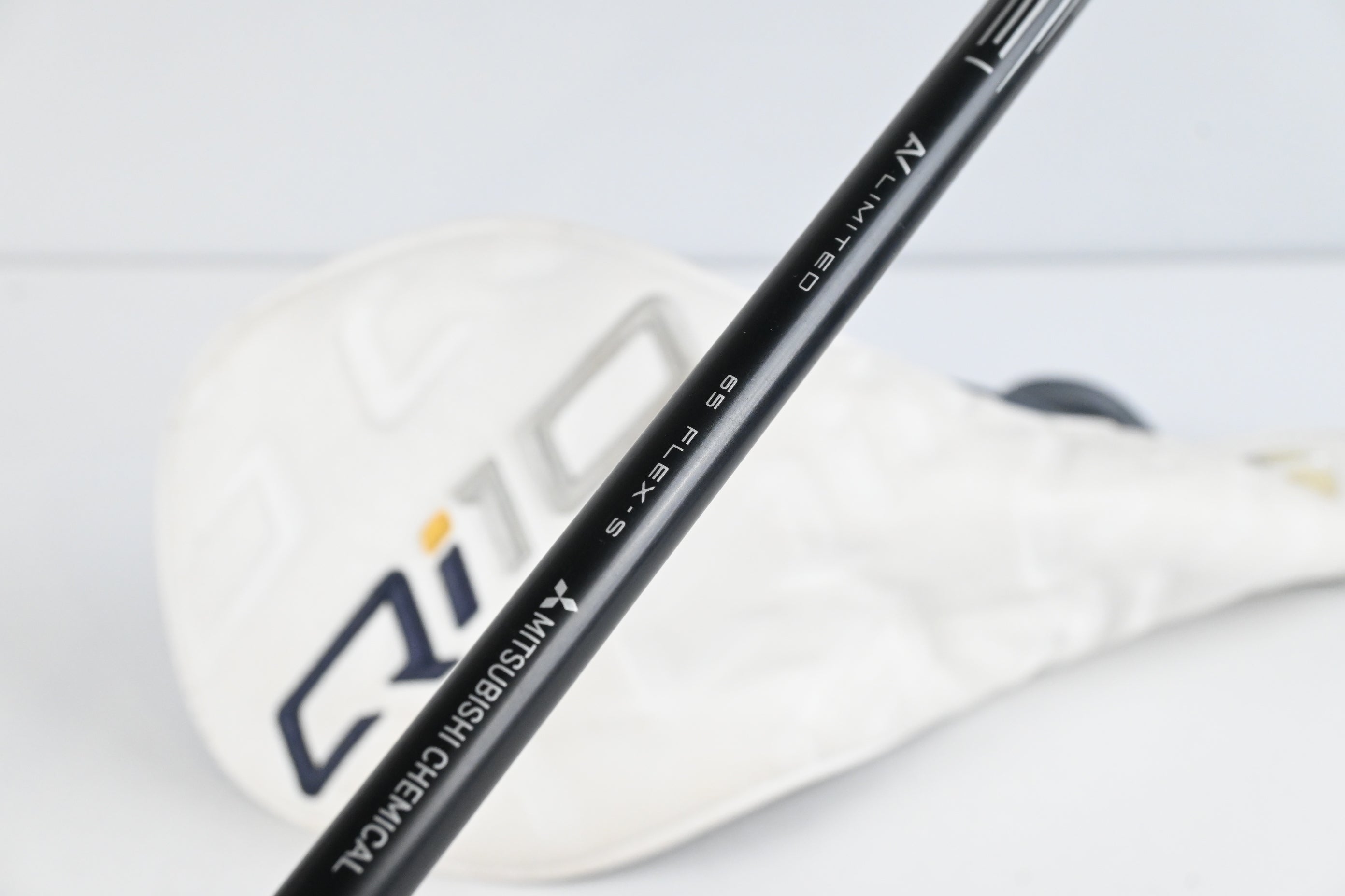 Taylormade Qi10 LS Driver / 8 Degree / Stiff Flex Tensei AV Blue 65 Shaft