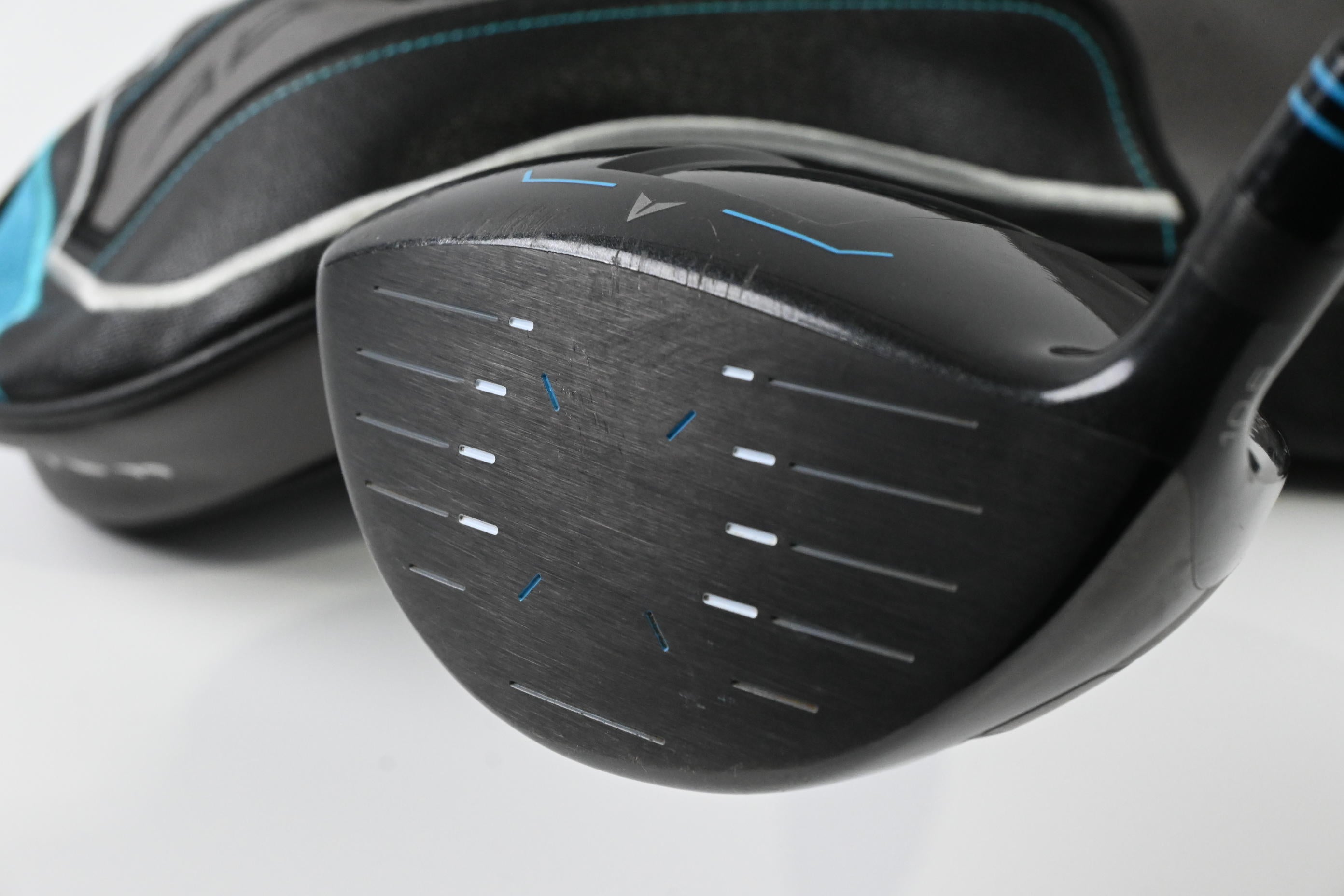 Benross Aero X Driver / 10.5 Degree / Senior Flex Fujikura Vista Pro 55 Shaft