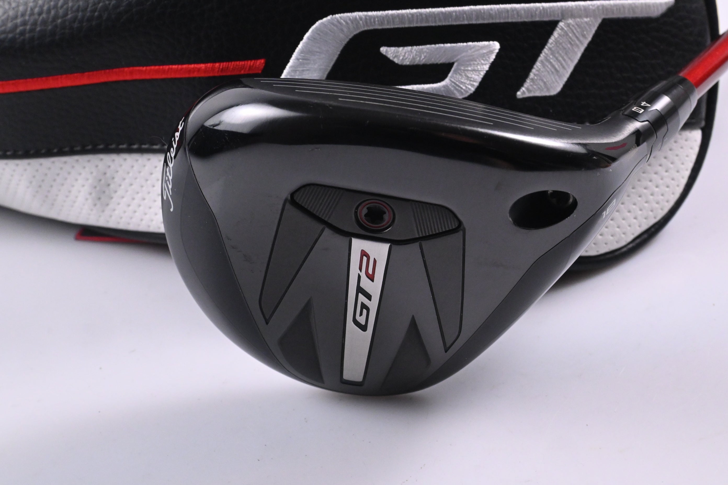 Titleist GT2 #5 Wood / 18 Degree / Regular Flex Denali Red 60 Shaft