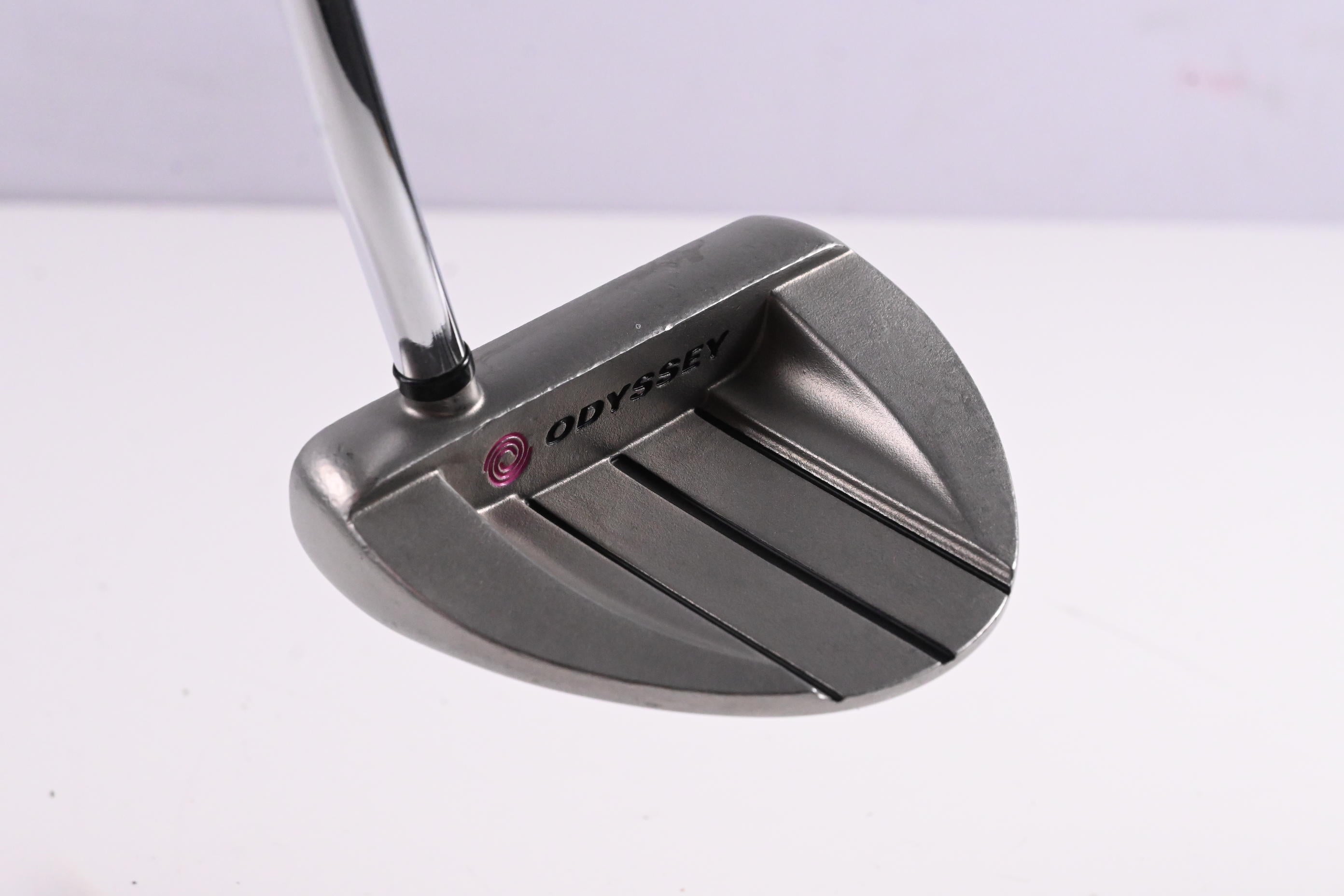 Ladies Odyssey White Hot V-Line Pro Putter / 32.5 Inch
