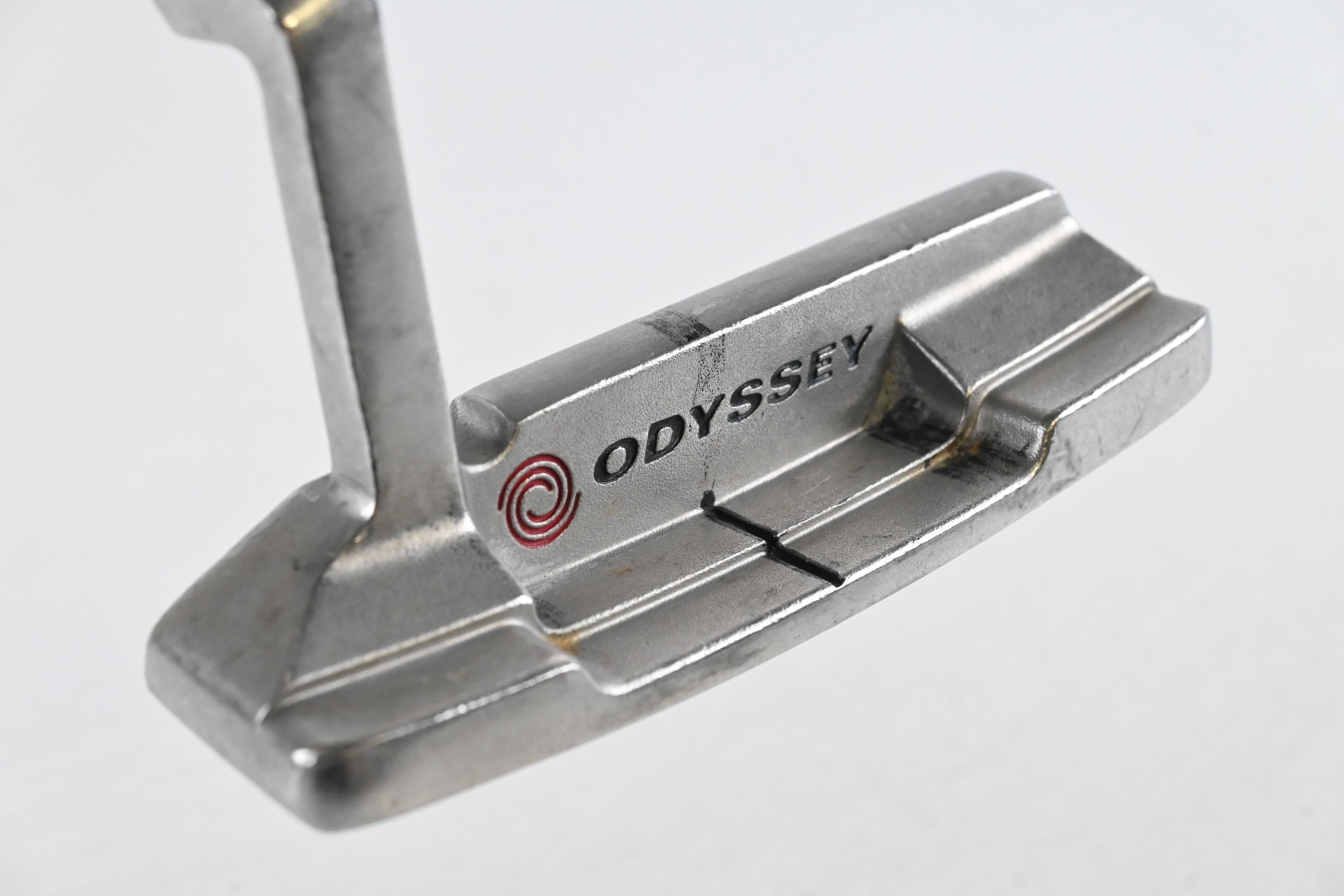 Odyssey Crimson Series 660 Putter / 34 Inch