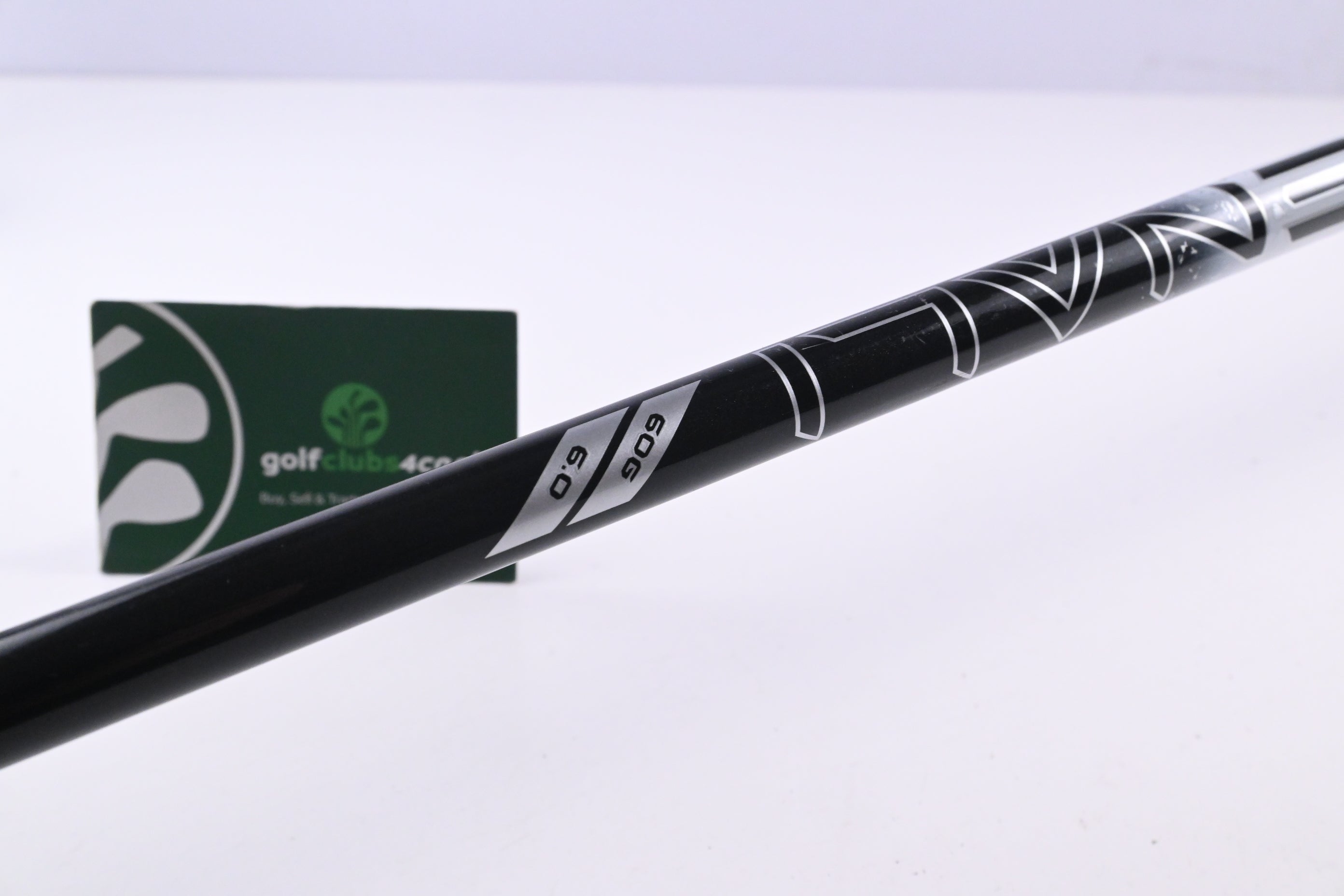 Wilson DYNAPWR Carbon 2025 Driver / 9 Degree / Stiff Flex Denali Black 60 Shaft