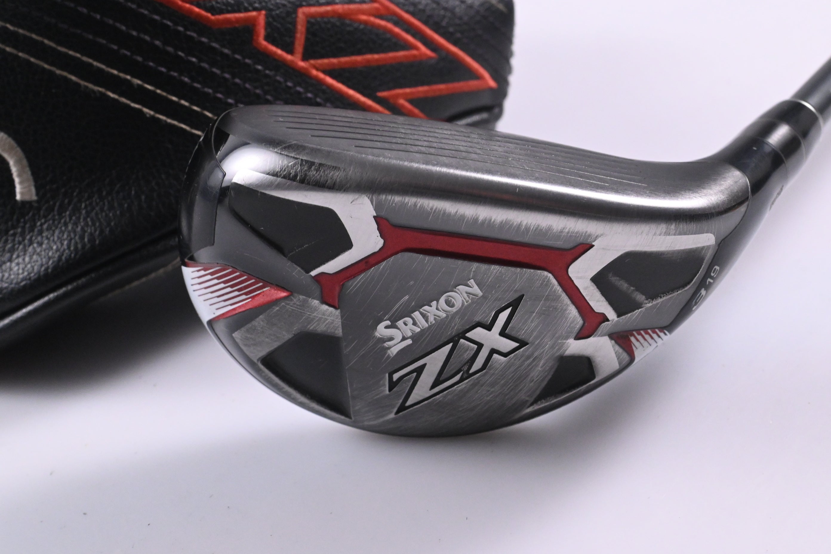 Srixon ZX #3 Hybrid / 19 Degree / Regular Flex HZRDUS Smoke Black 80 Shaft