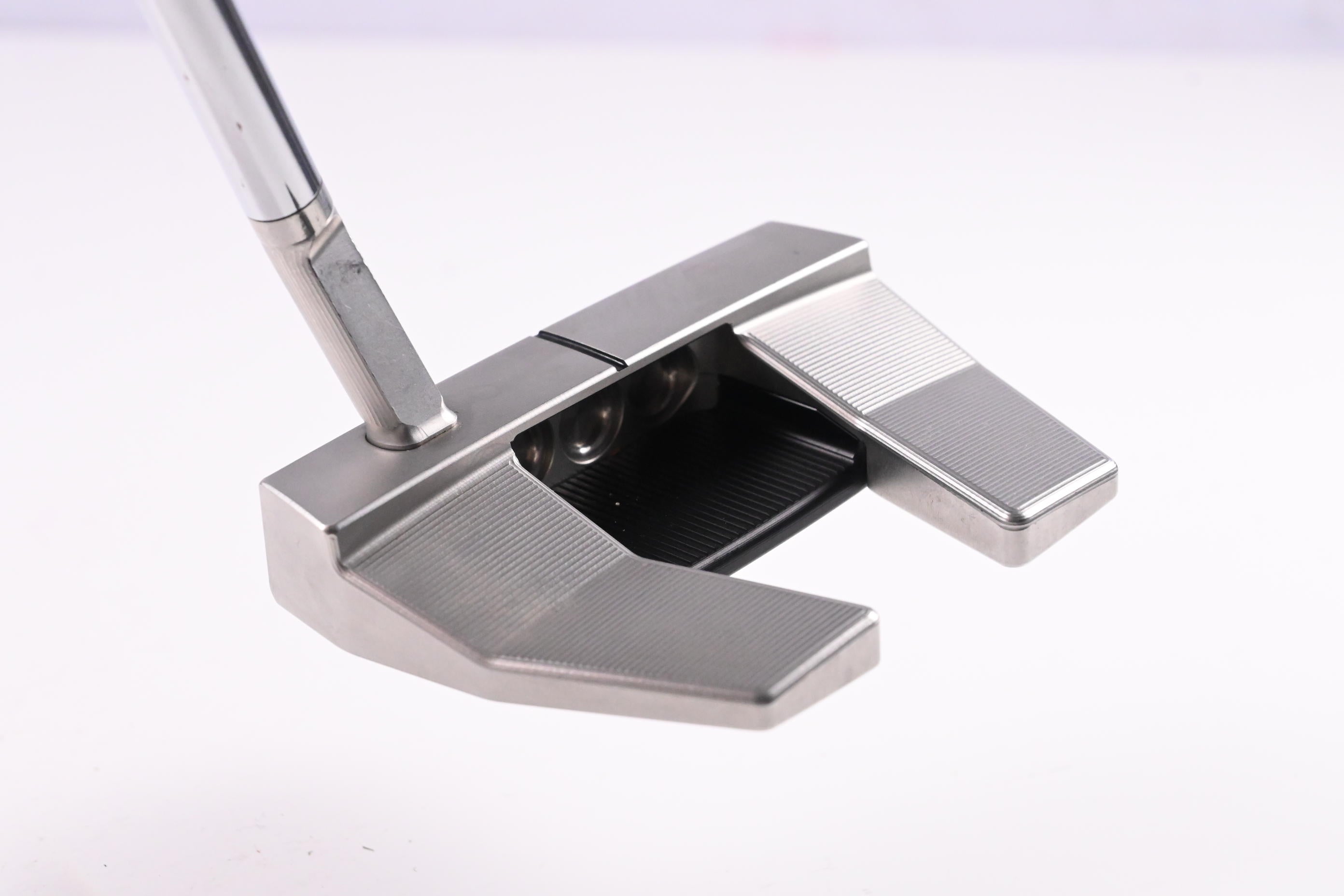 Scotty Cameron 2026 Phantom 5.5 Putter / 34 Inch