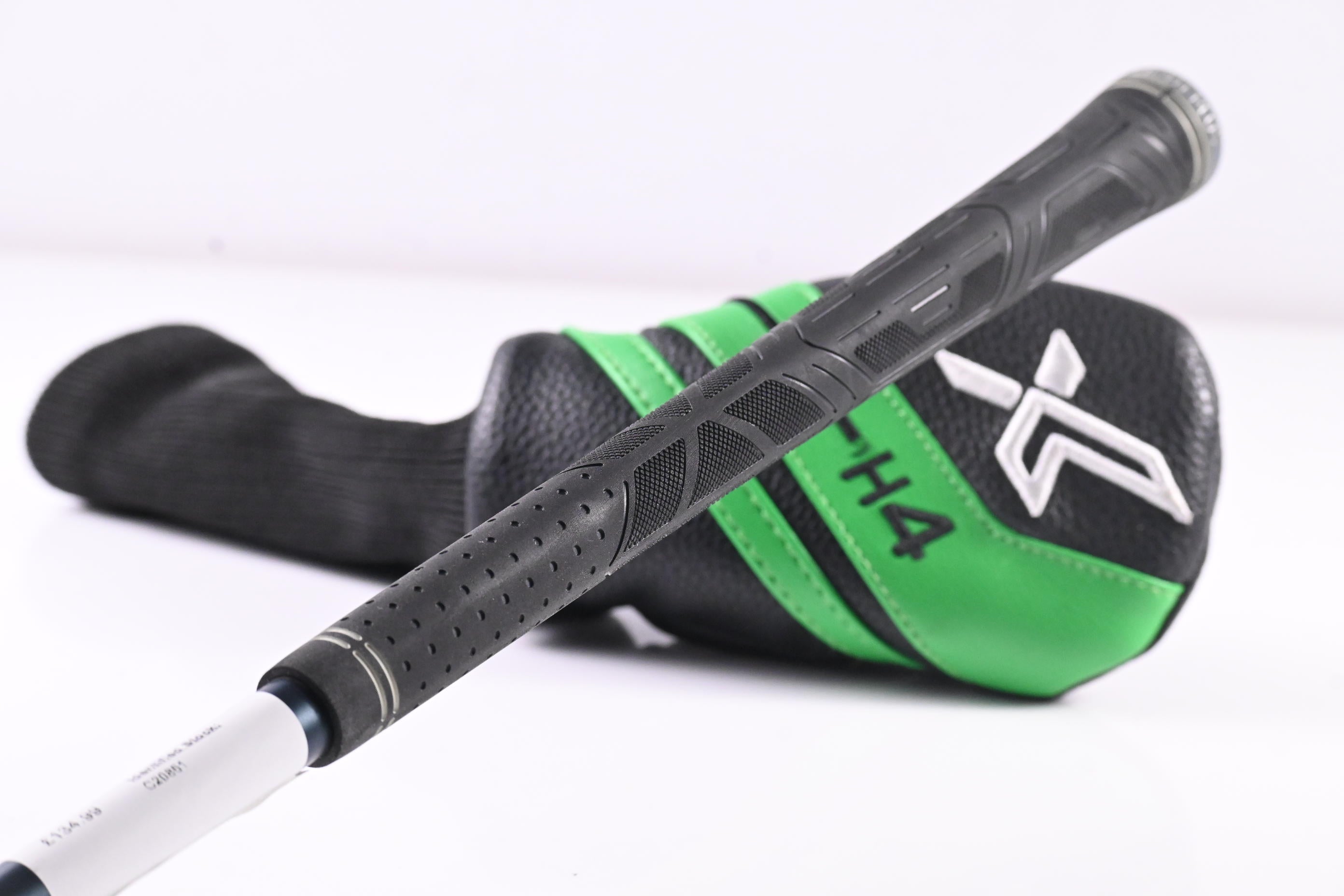 XXIO X 2022 #4 Hybrid / 20 Degree / Regular Flex Miyazaki AX-II BST 51 Shaft