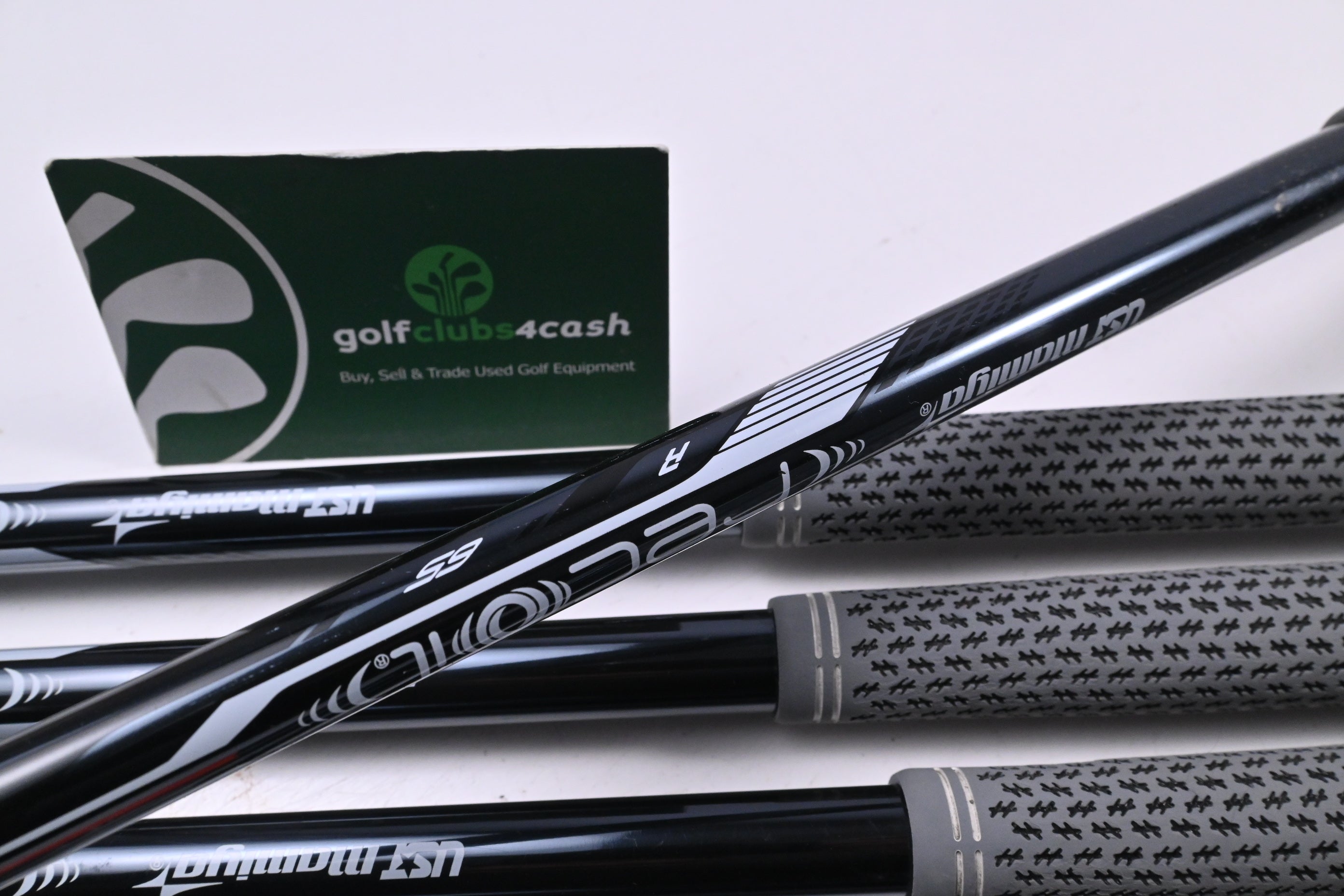 Wilson Staff Model CB 2024 Irons / 4-PW / Regular Flex UST Recoil Dart 65 Shafts