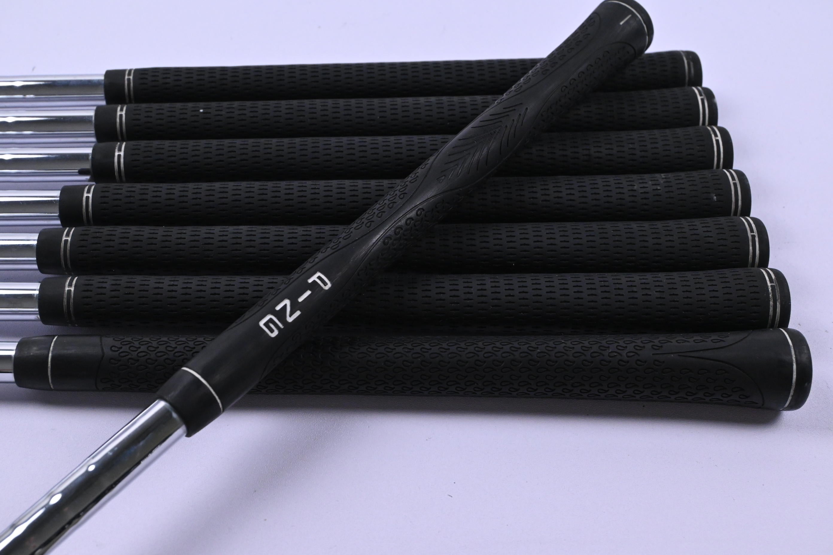 Ping i10 Irons / 3-PW / Red Dot / Regular Flex Ping AWT Shafts