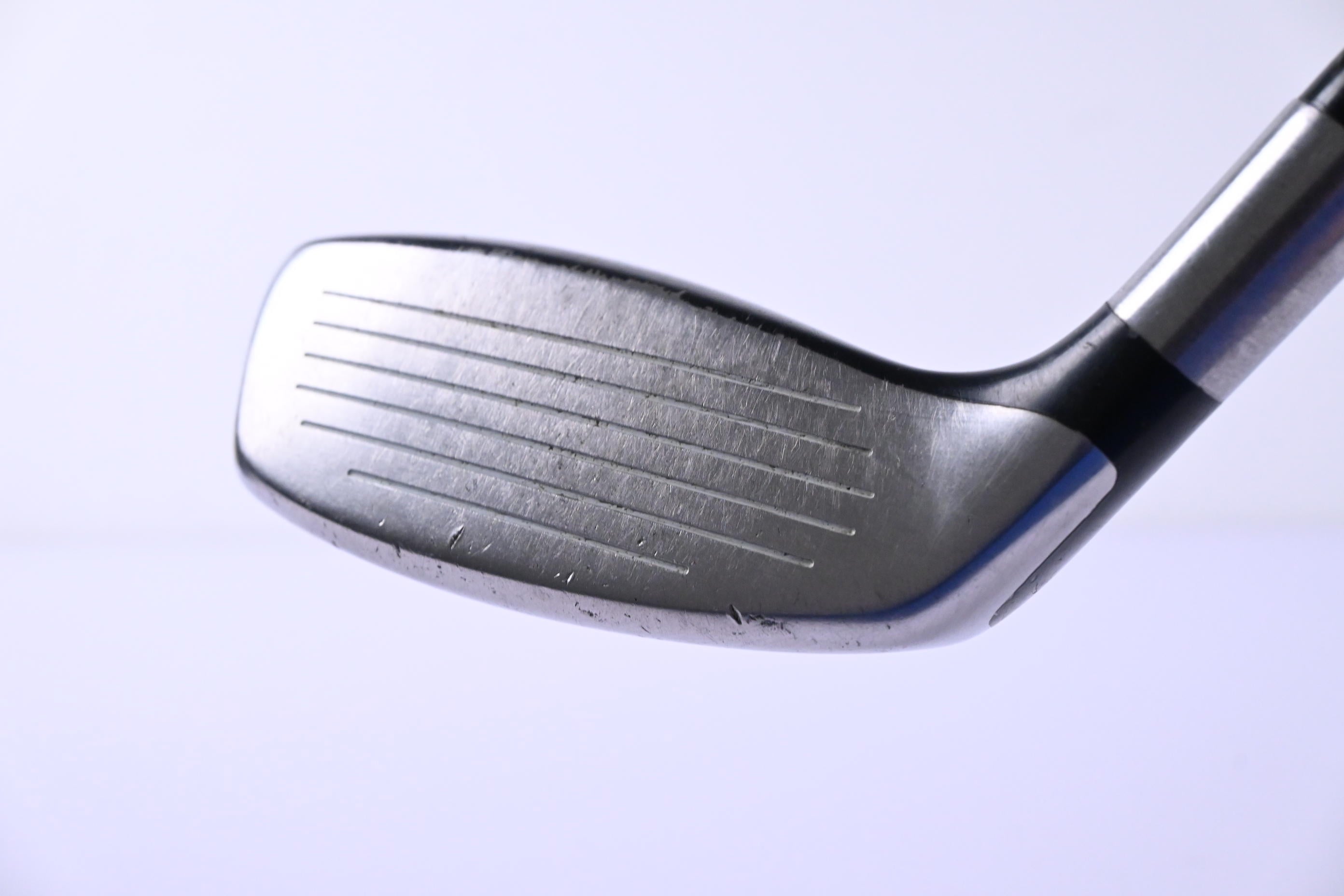 Taylormade Rescue #4 Hybrid / 22 Degree / Stiff Flex Aldila REAX 65 Shaft
