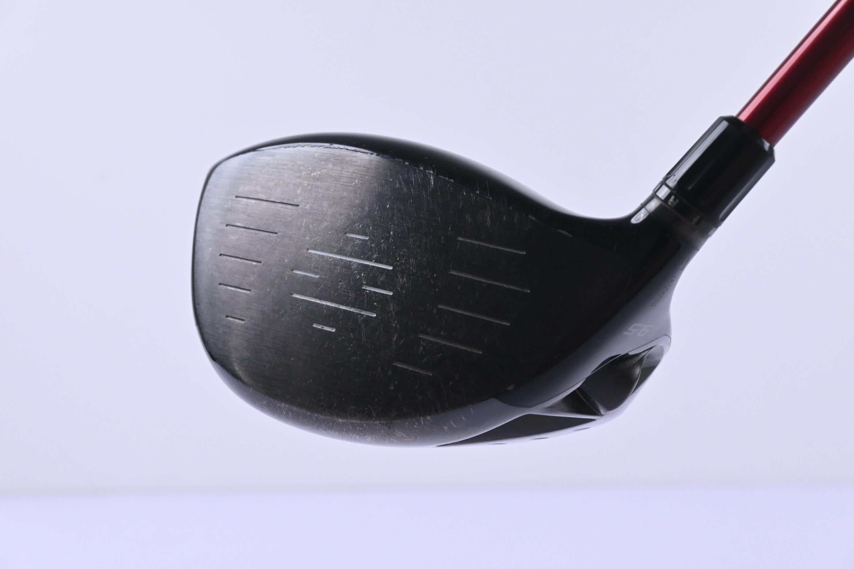 Taylormade R9 Supertri Driver / 9.5 Degree / Regular Flex Fujikura Motore 60