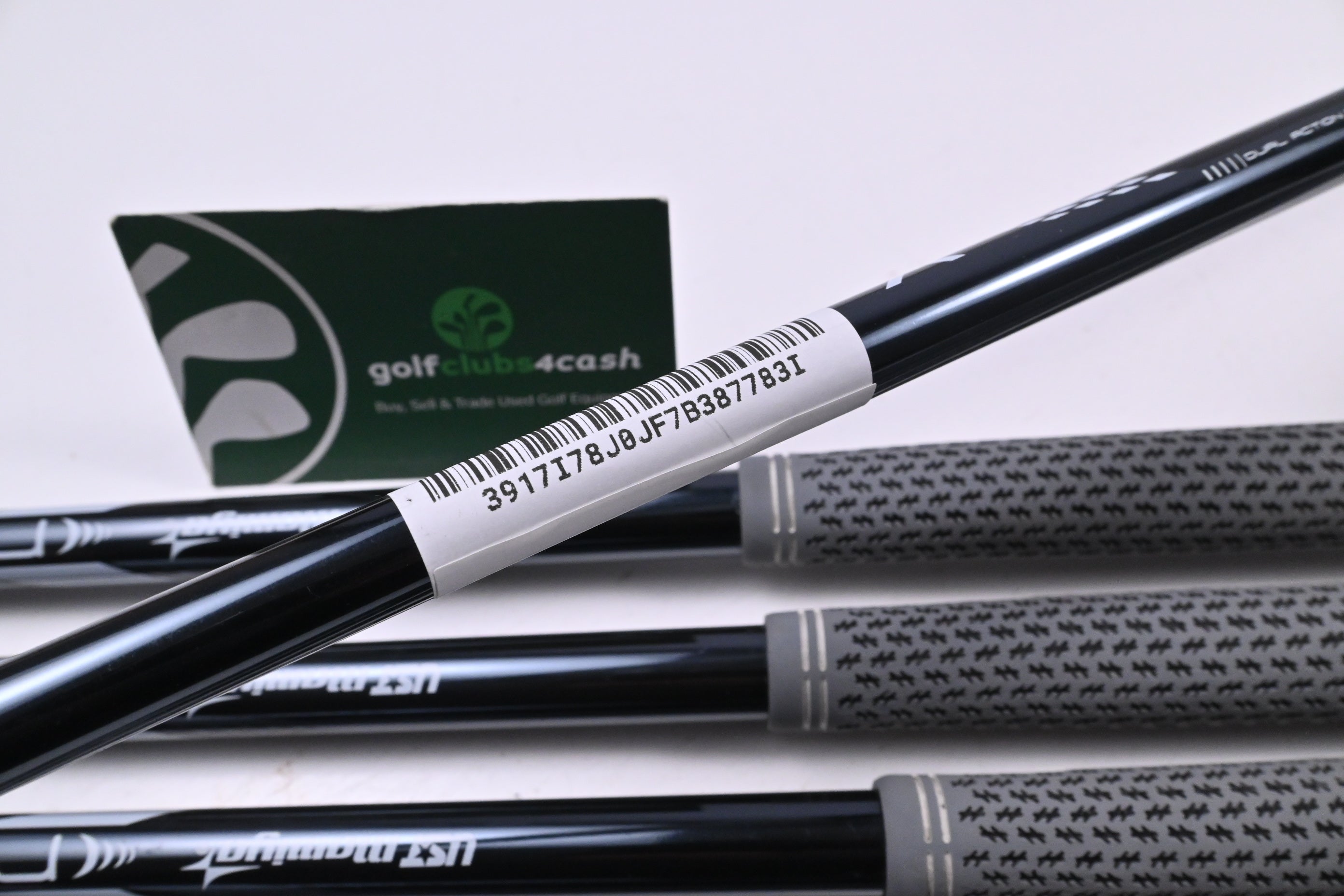 Wilson Staff Model CB 2024 Irons / 4-PW / Regular Flex UST Recoil Dart 65 Shafts