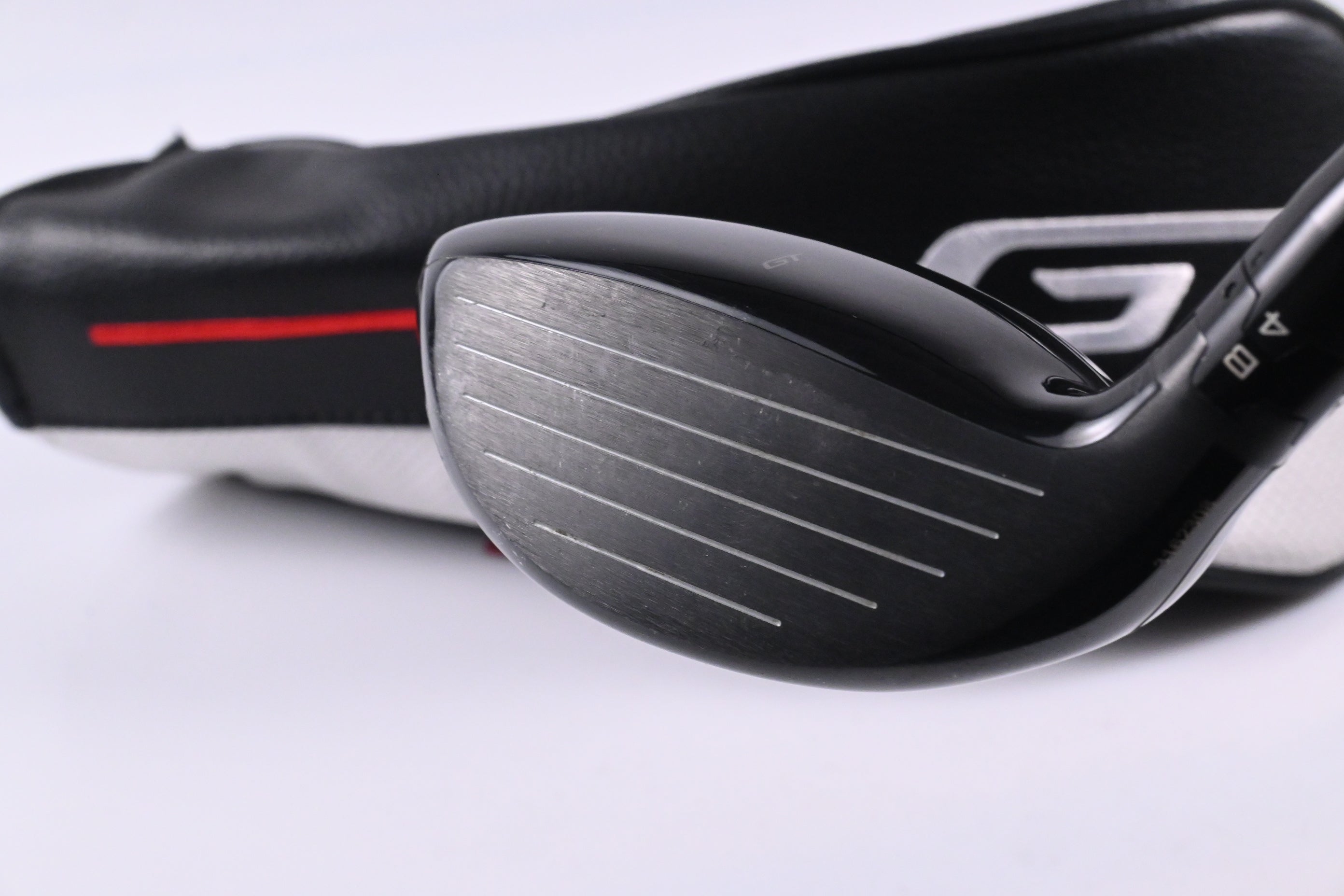 Titleist GT2 #5 Wood / 18 Degree / Regular Flex Denali Red 60 Shaft