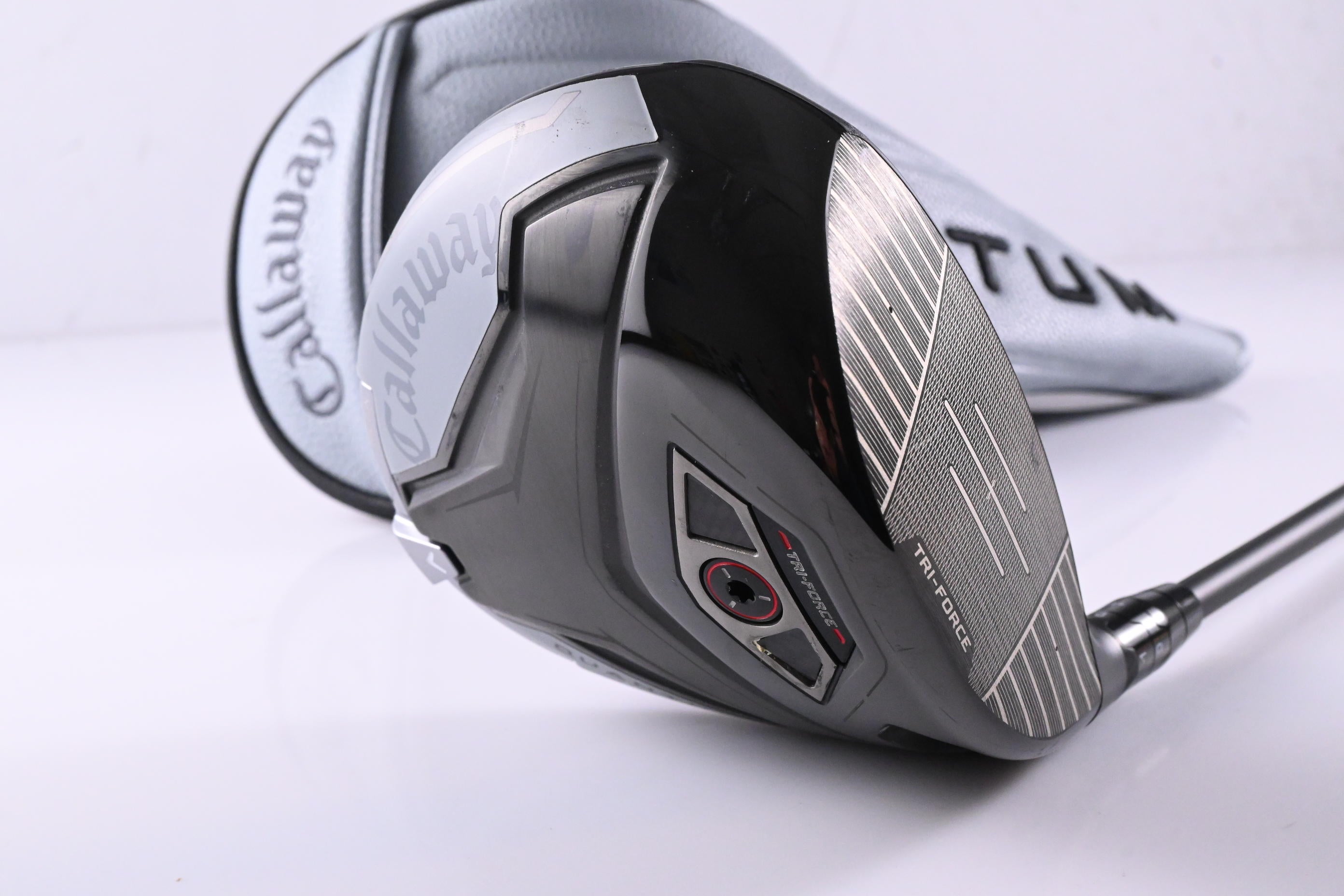 Callaway Quantum Max Driver / 10.5 Degree / Regular Flex Vanquish 4 Shaft