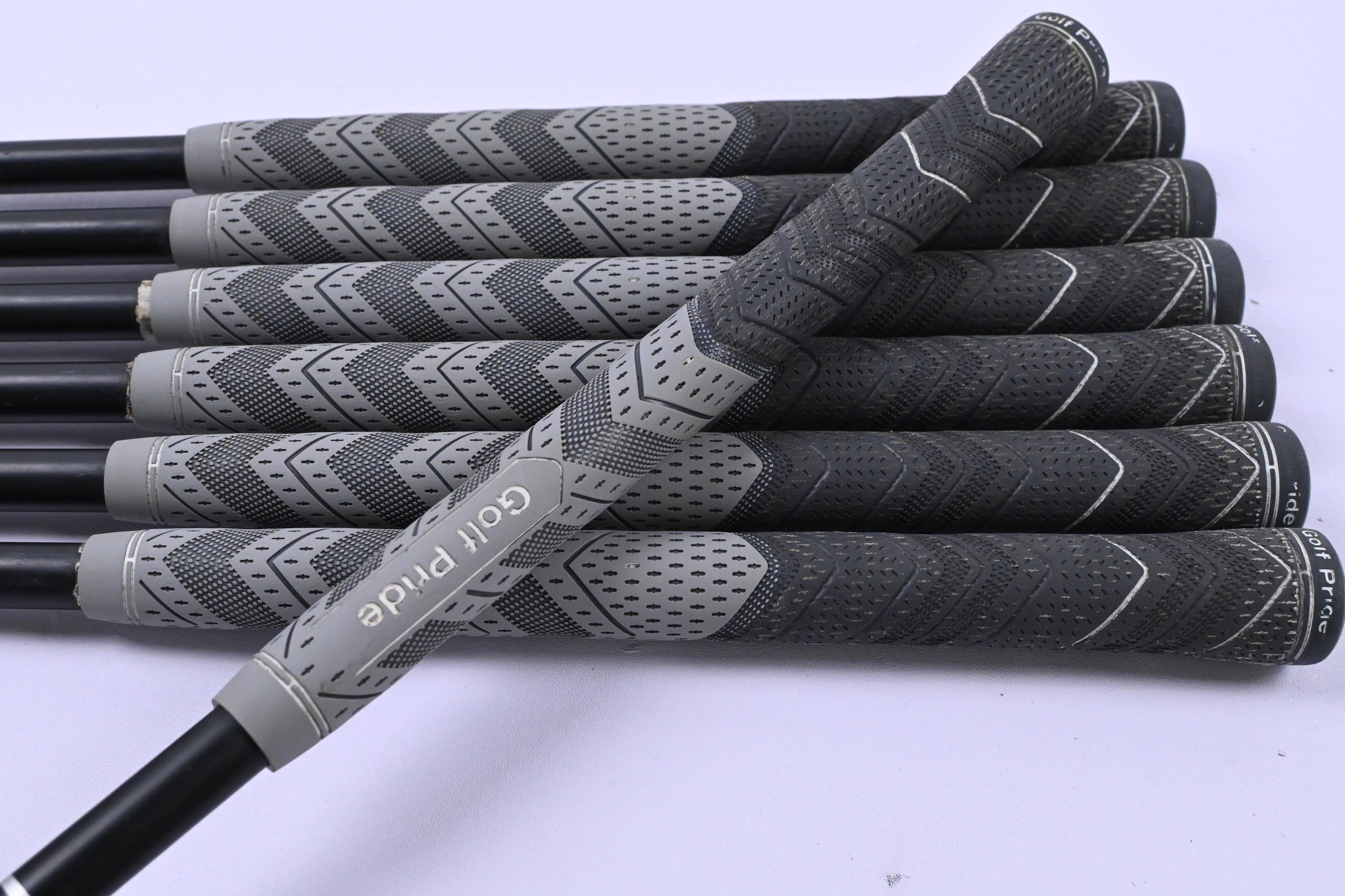 Taylormade RSi1 Irons / 4-PW / Regular Flex Taylormade REAX 65 Shafts