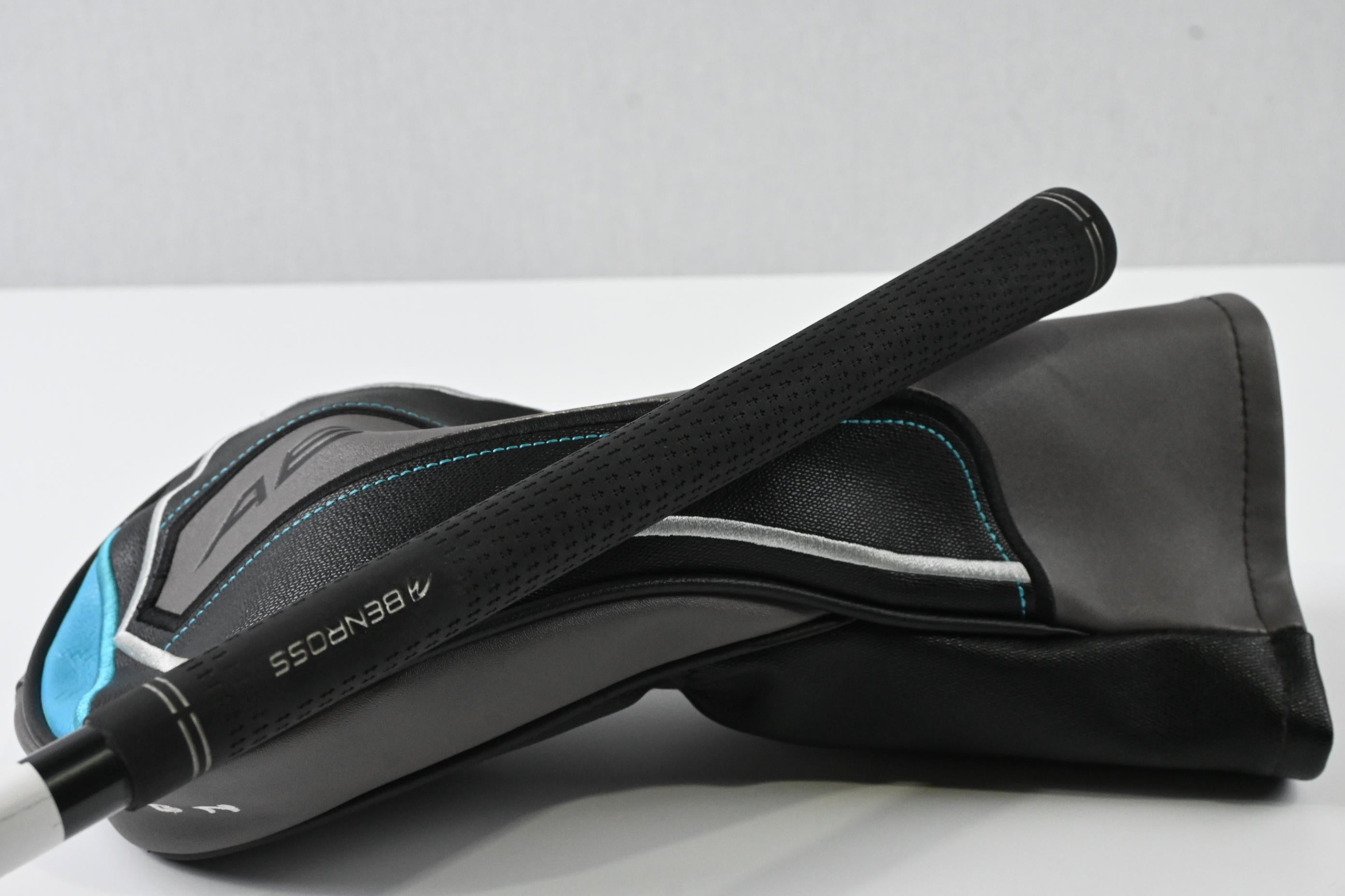 Benross Aero X Driver / 10.5 Degree / Senior Flex Fujikura Vista Pro 55 Shaft