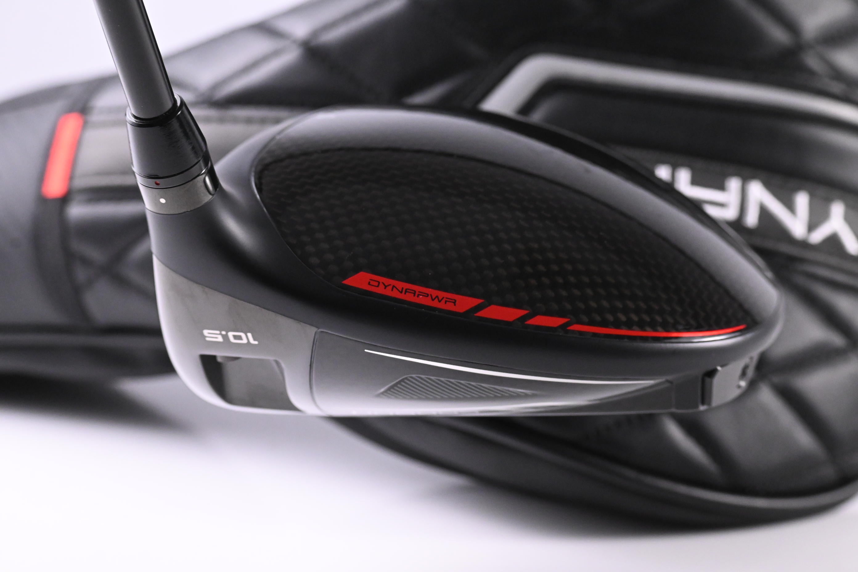 Wilson DYNAPWR 2025 Carbon Driver / 10.5 Degree / Stiff Flex Kai'li White 60 Shaft