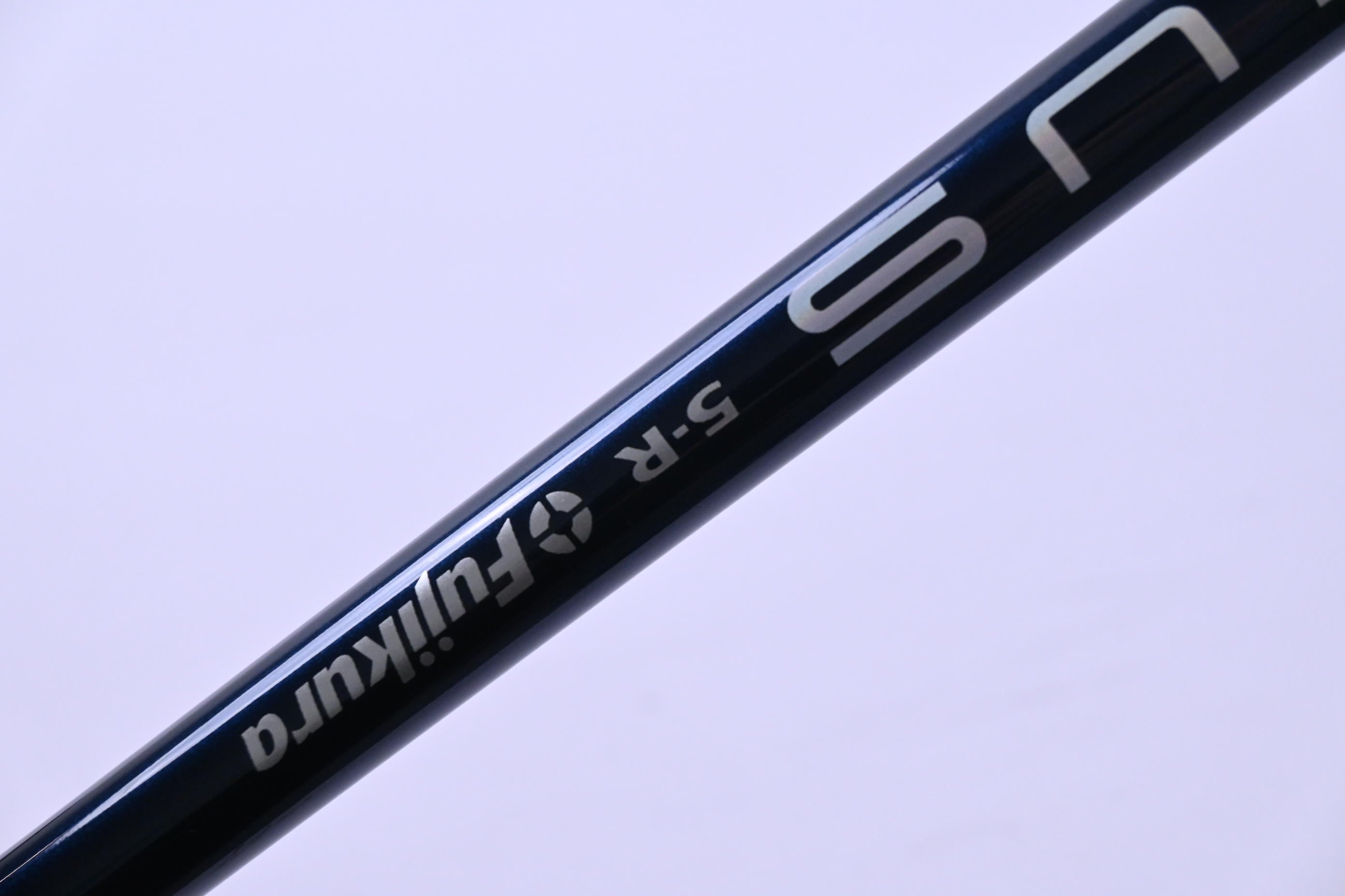 Taylormade SIM2 Max D Driver / 10.5 Degree / Regular Flex Fujikura Ventus Blue 5