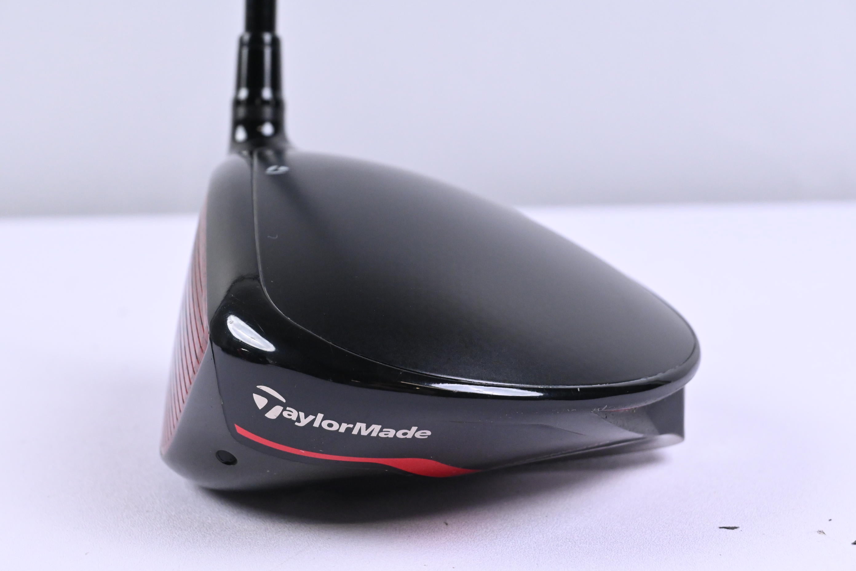 Left Hand Taylormade Stealth Plus Driver / 10.5 Degree / Stiff Flex Kai'li 60