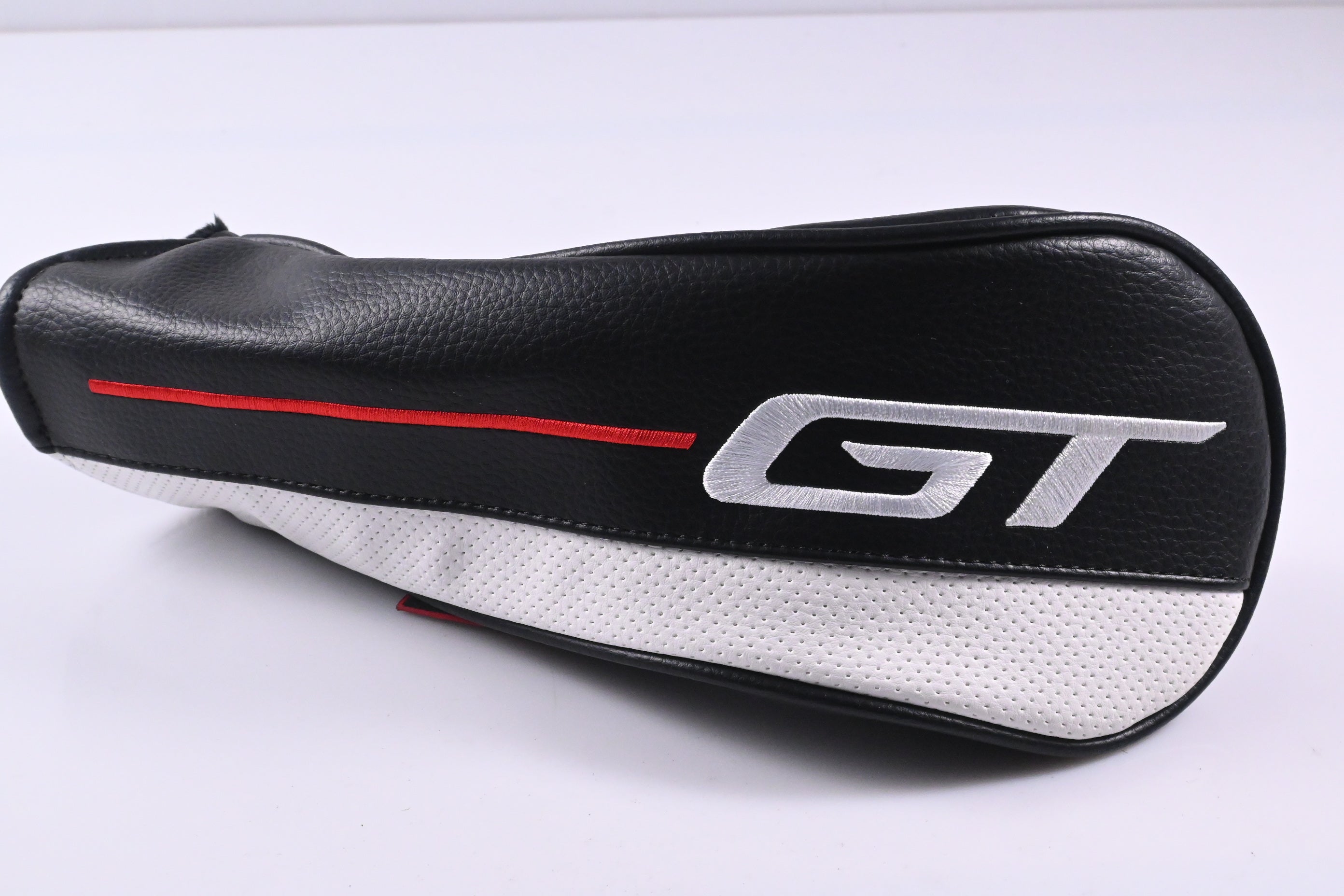Titleist GT2 #5 Wood / 18 Degree / Regular Flex Denali Red 60 Shaft