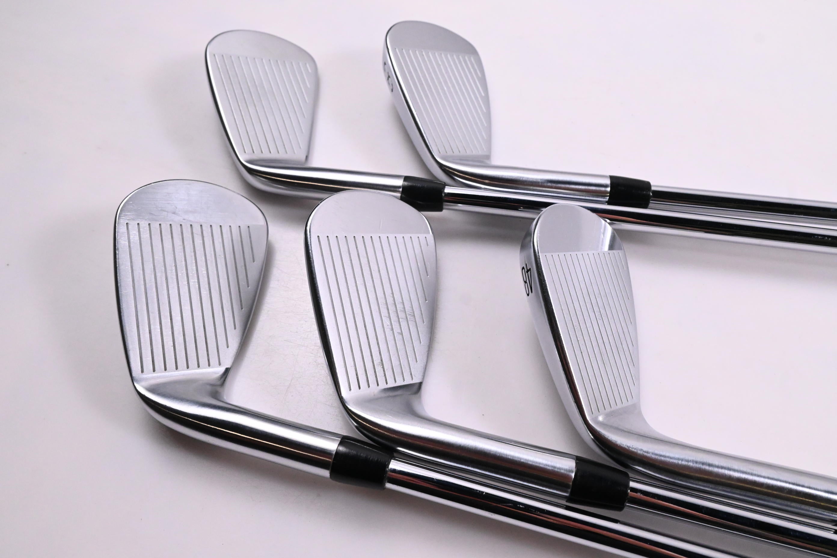 Titleist T150 2023 Irons / 7-PW+48° / Regular Flex AMT Red R300 Shafts