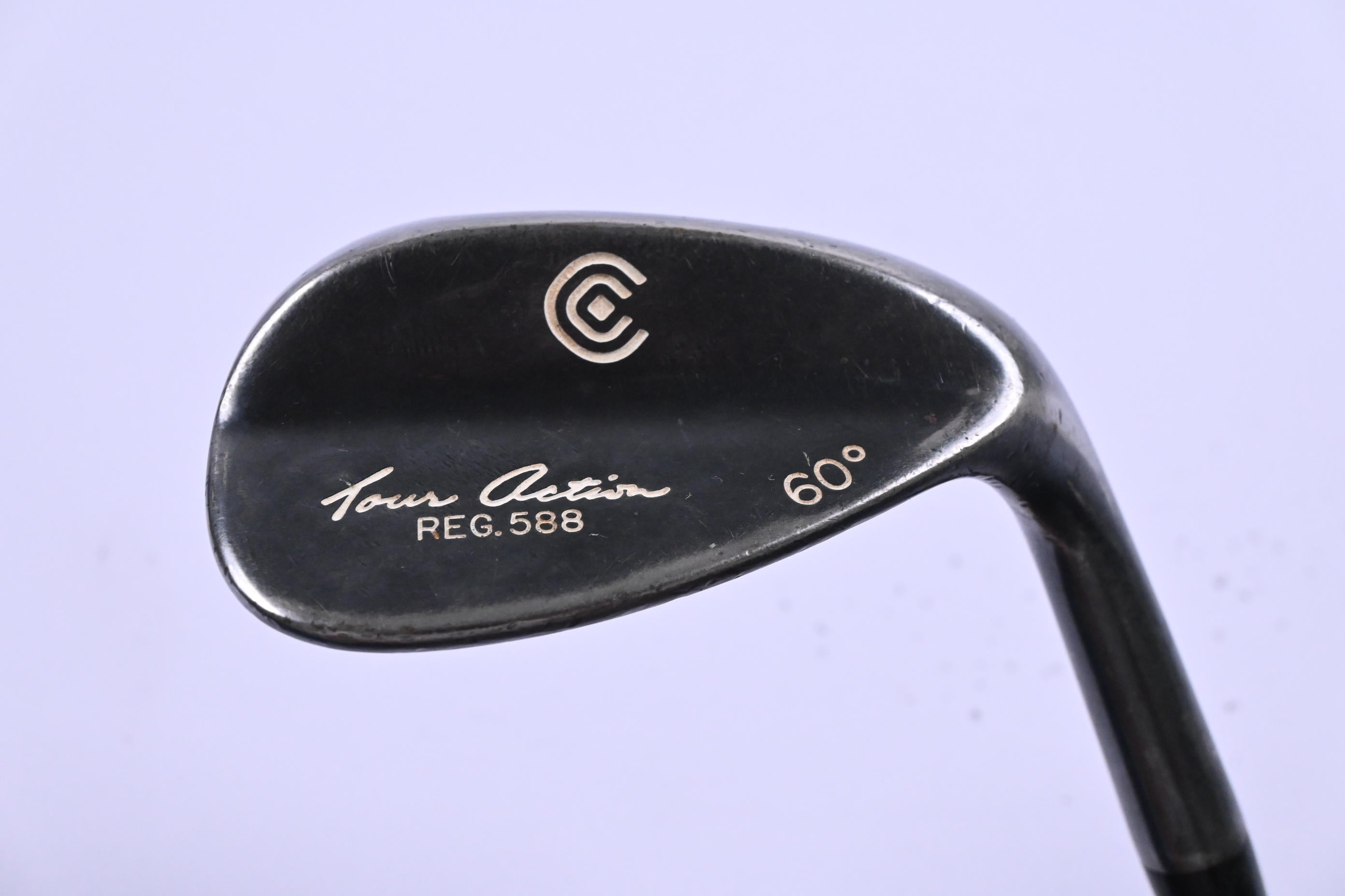 Cleveland 588 Tour Action Lob Wedge / 60 Degree / Wedge Flex Dynamic Gold Shaft