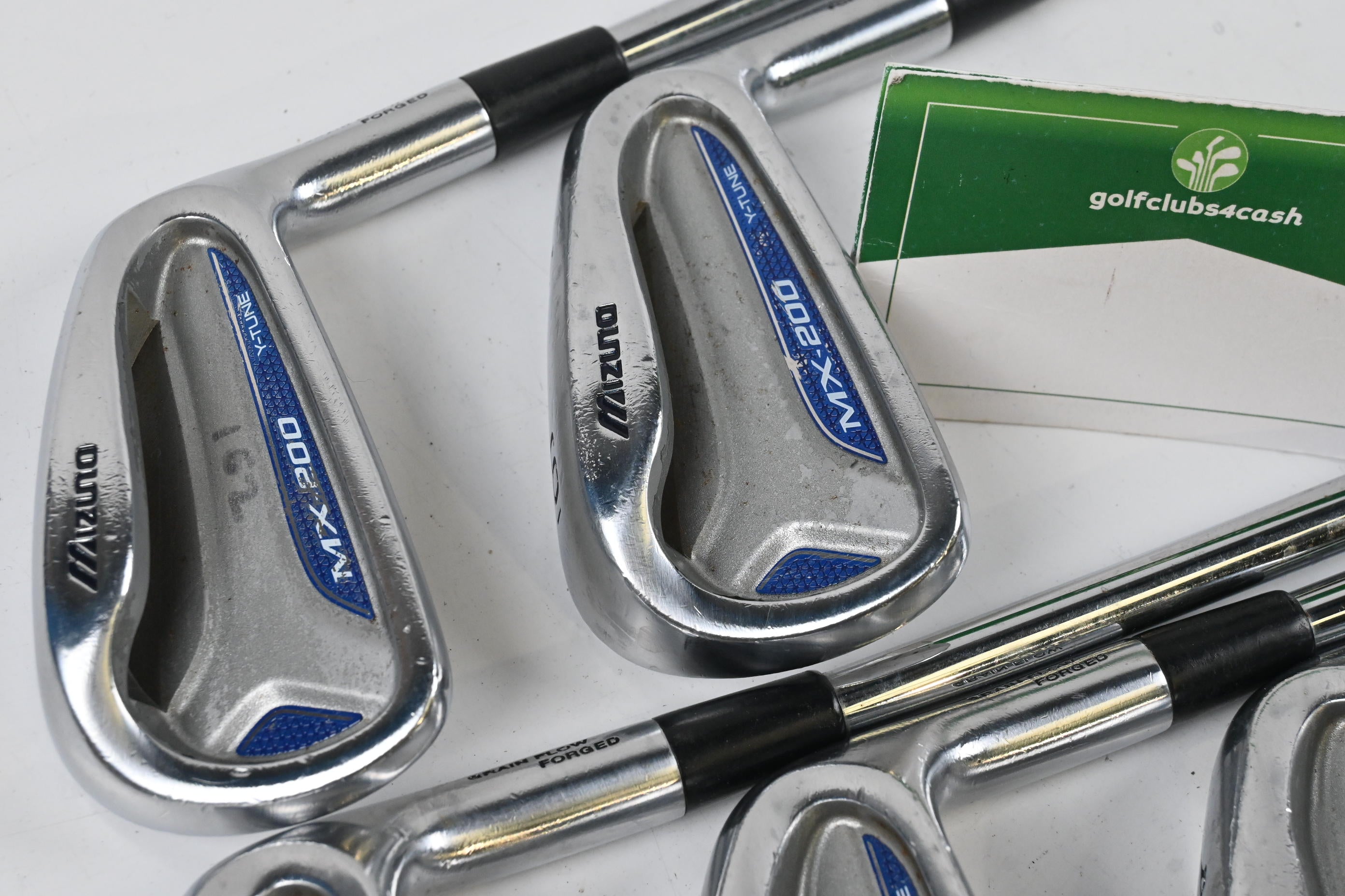 Mizuno MX-200 Irons / 5-9i / Stiff Flex Dynalite Gold XP S300 Shafts