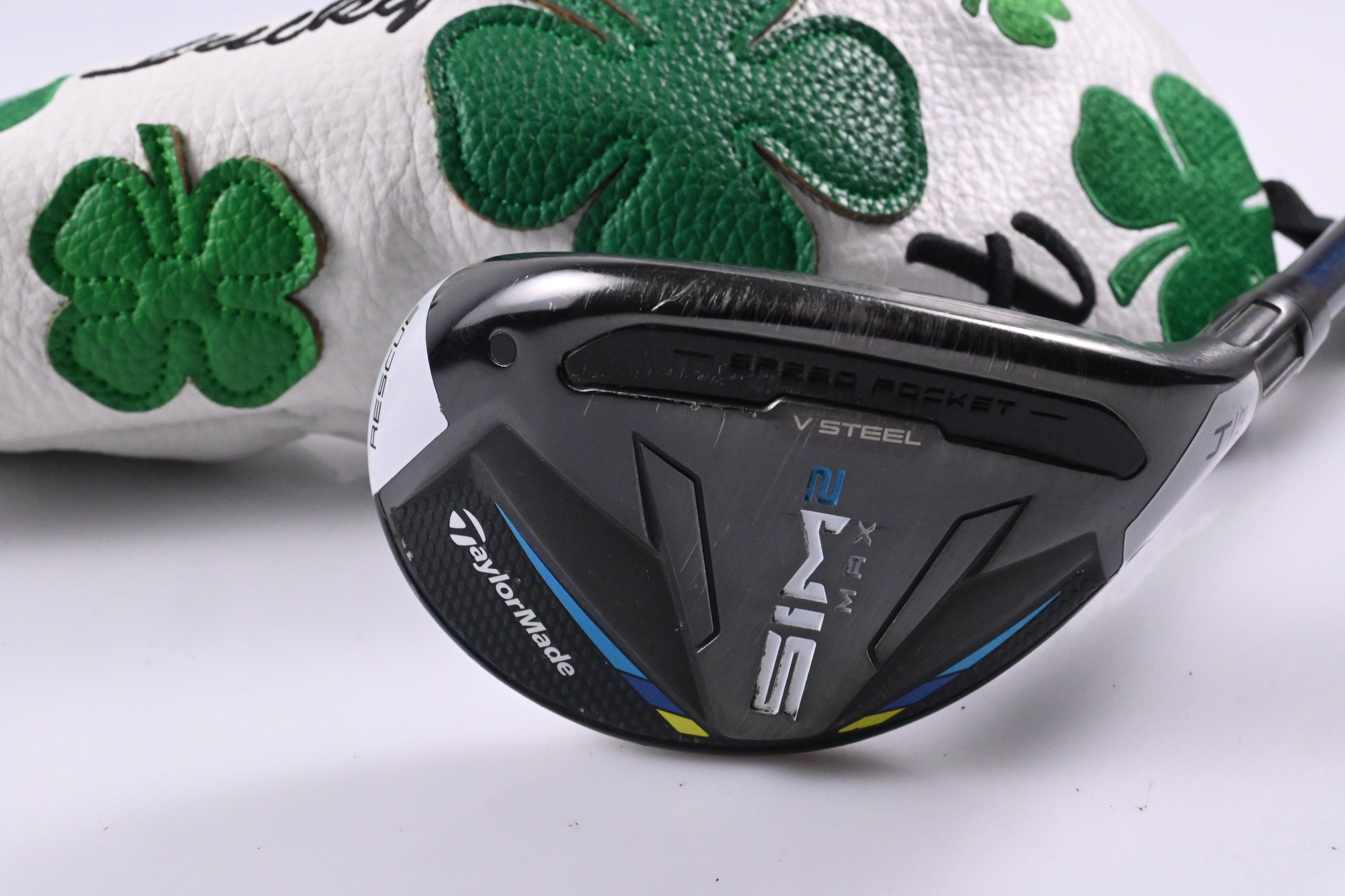 Taylormade SIM2 Max #4 Hybrid / 22 Degree / Regular Flex Ventus Blue 6 Shaft