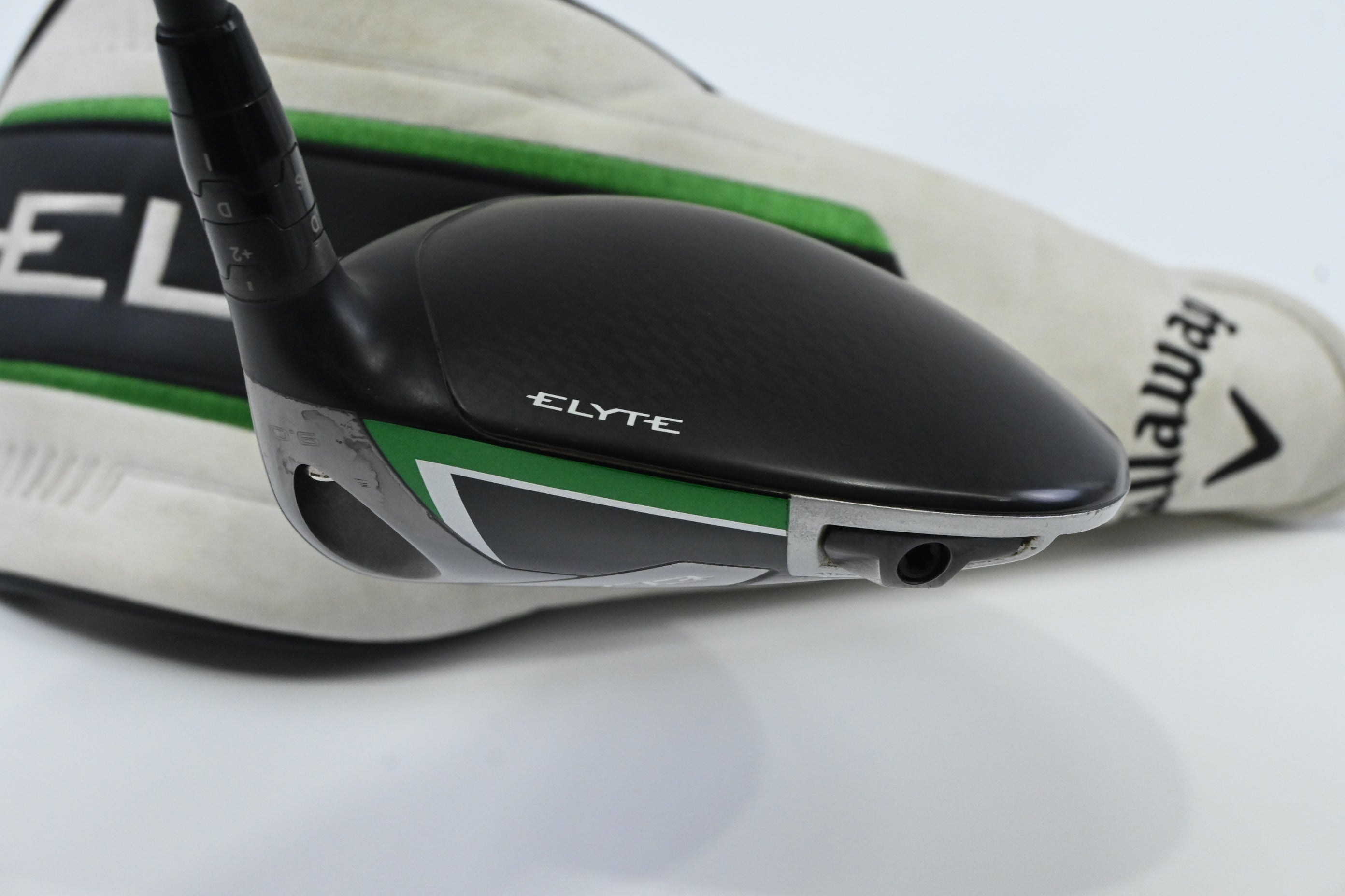 Callaway Elyte Driver / 9 Degree / Regular Flex Vanquish 4 Shaft