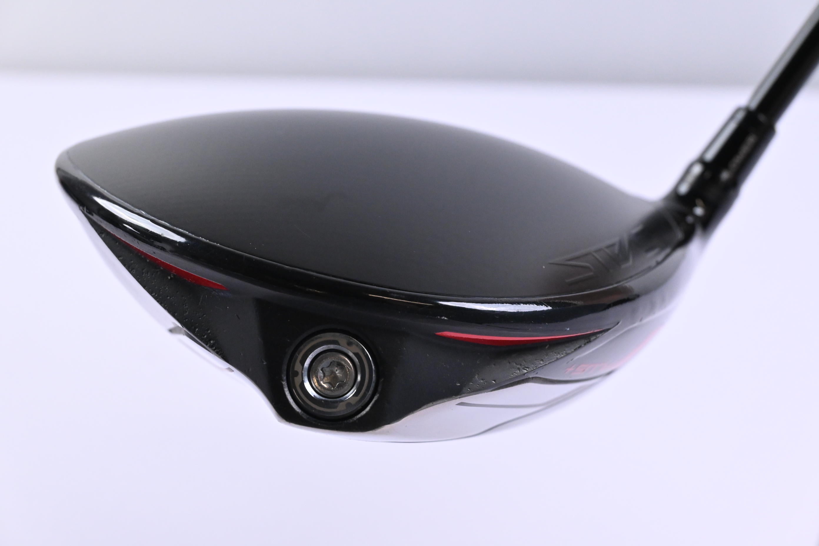 Left Hand Taylormade Stealth Plus Driver / 10.5 Degree / Stiff Flex Kai'li 60