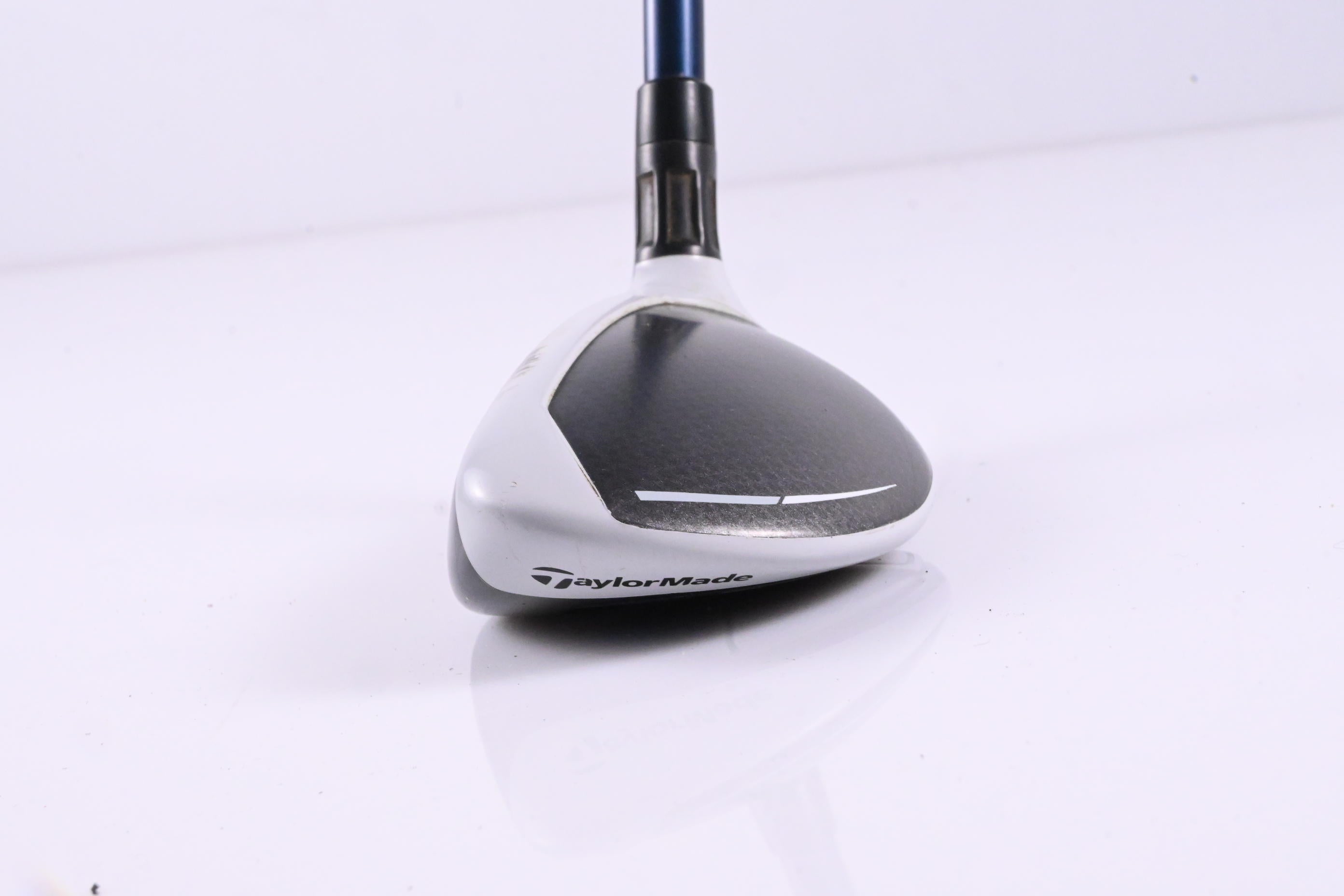 Left Hand Taylormade SIM Max #3 Hybrid / 19 Degree / Stiff Flex Ventus Blue 7