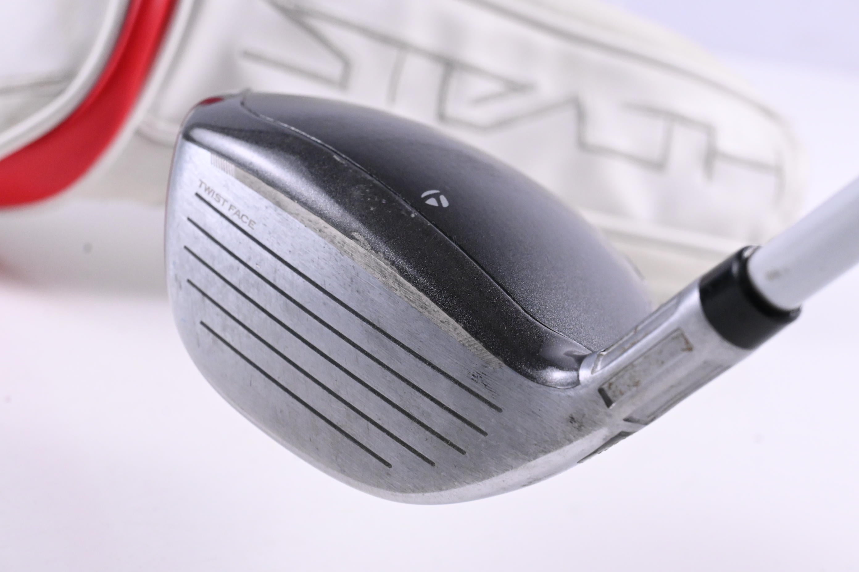 Ladies Taylormade Stealth #5 Wood / 19 Degree / Ladies Flex Aldila Ascent 45